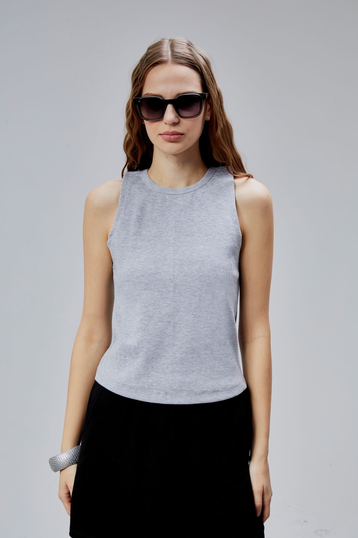 TF The Fancy For You Kadın Halter Yaka Kolsuz Basic Crop Bluz