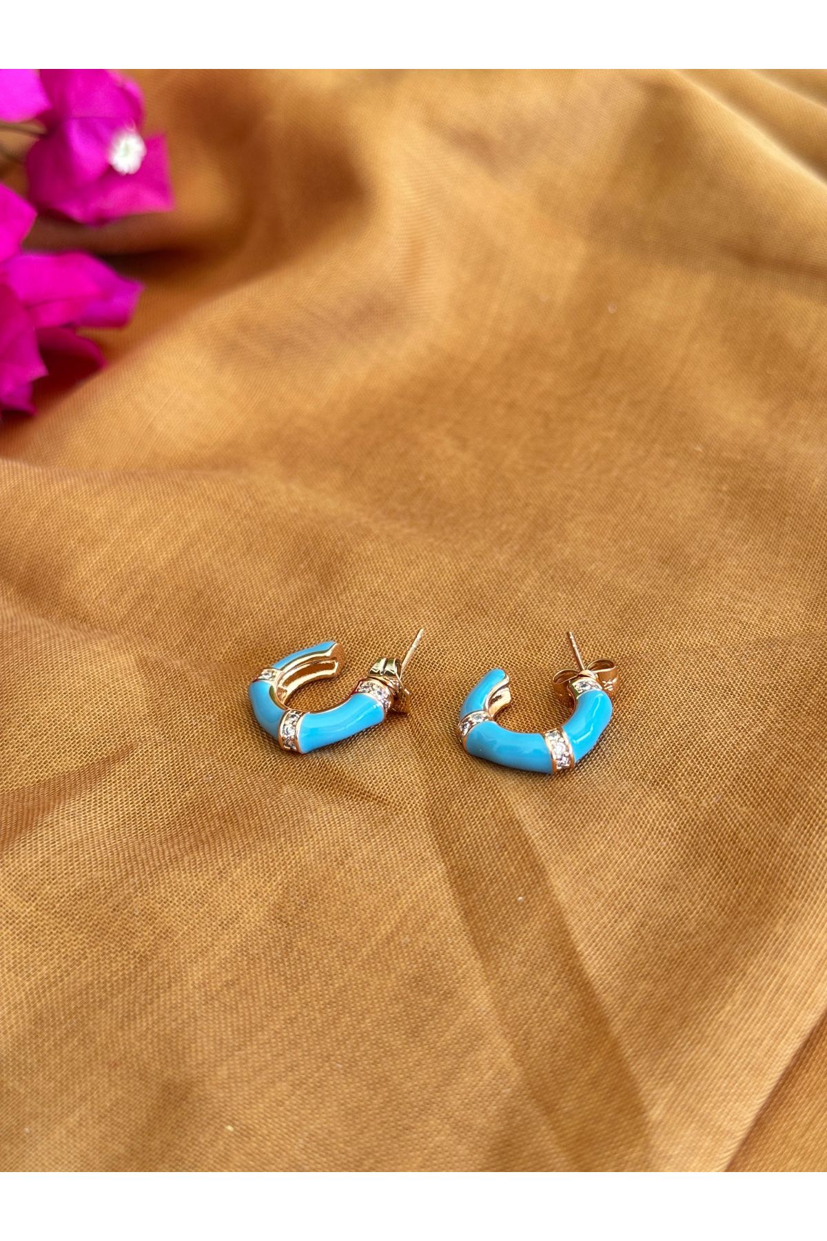 S ATELIER 14 K Altın Kaplama Mavi Taş Küpe