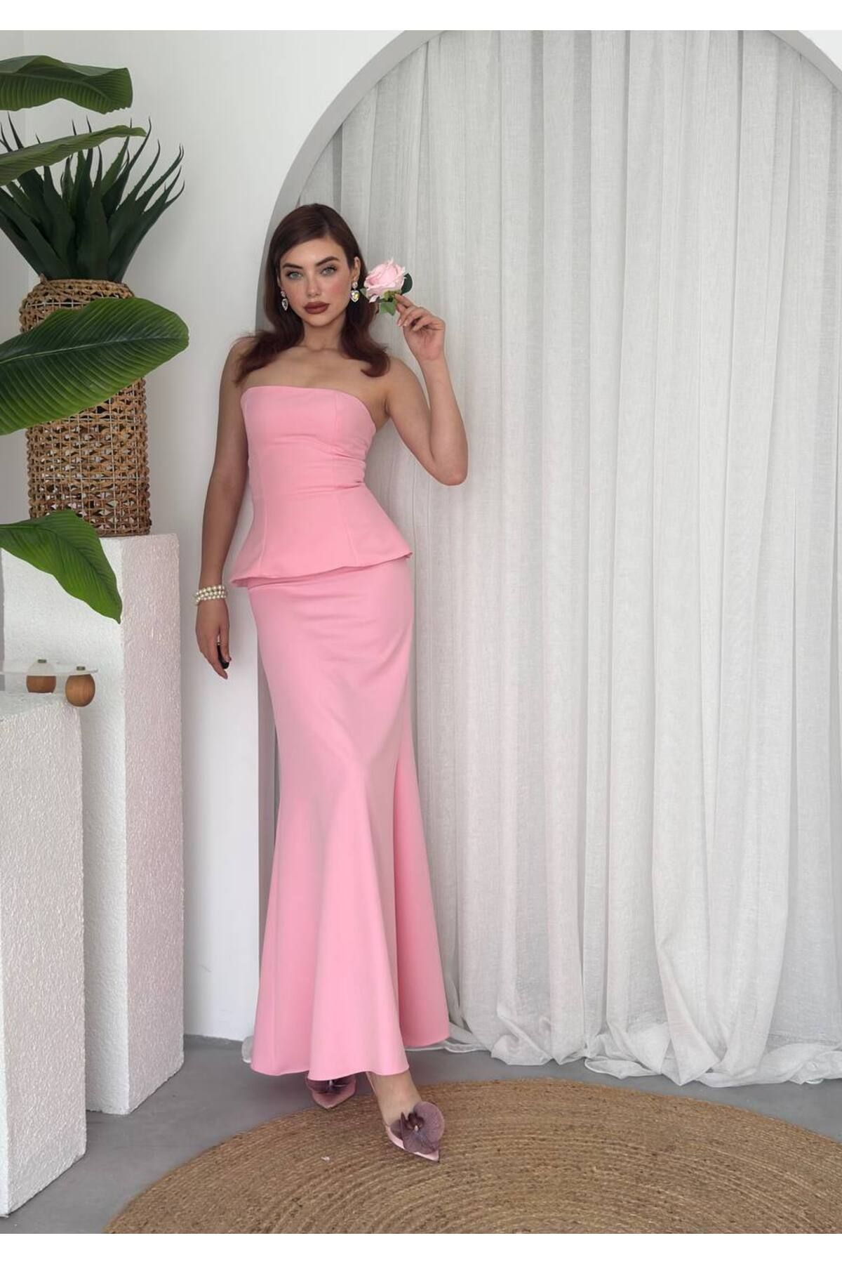 conconmoda Spas Straplez Takım