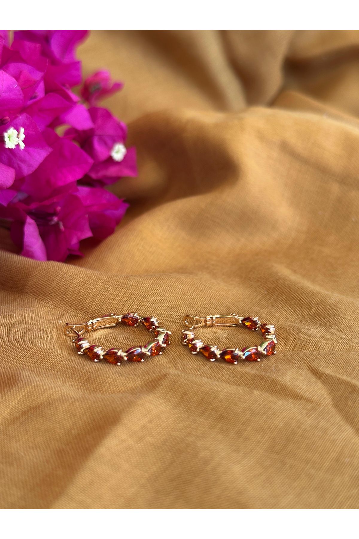 S ATELIER 14 K Altın Kaplama Safir Küpe