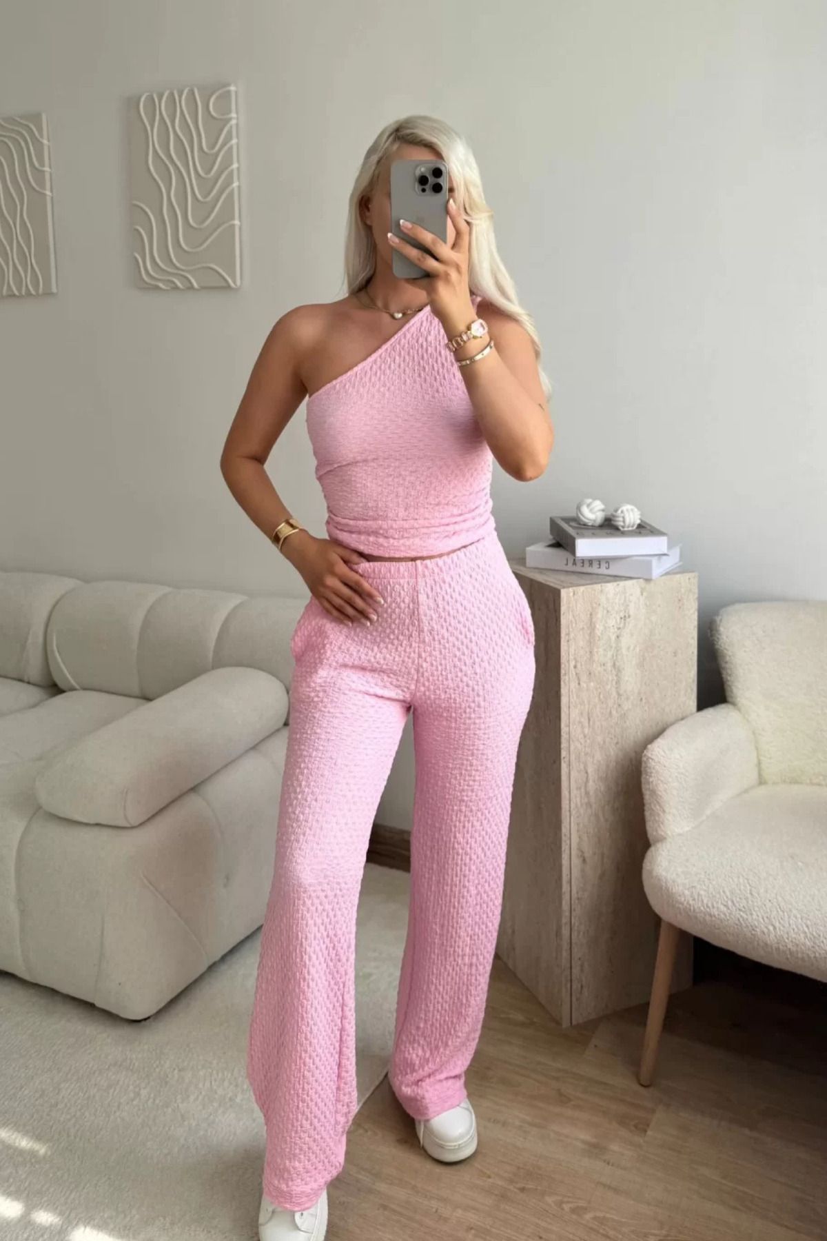 Butik Tek Omuz Crop ve Pantolon Gofre Takım