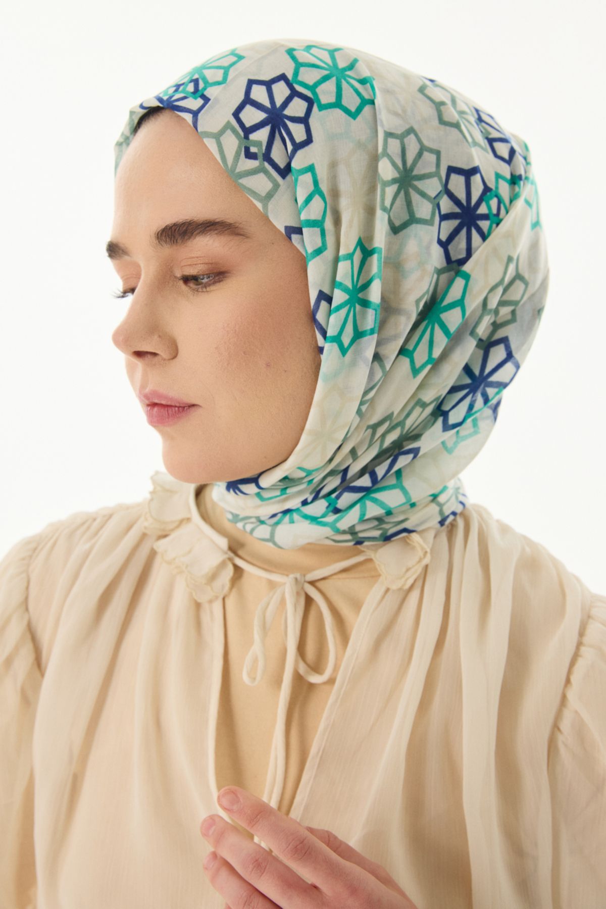 FENZA SCARF Yıldız Desenli Pamuklu Şal - Krem-Lacivert