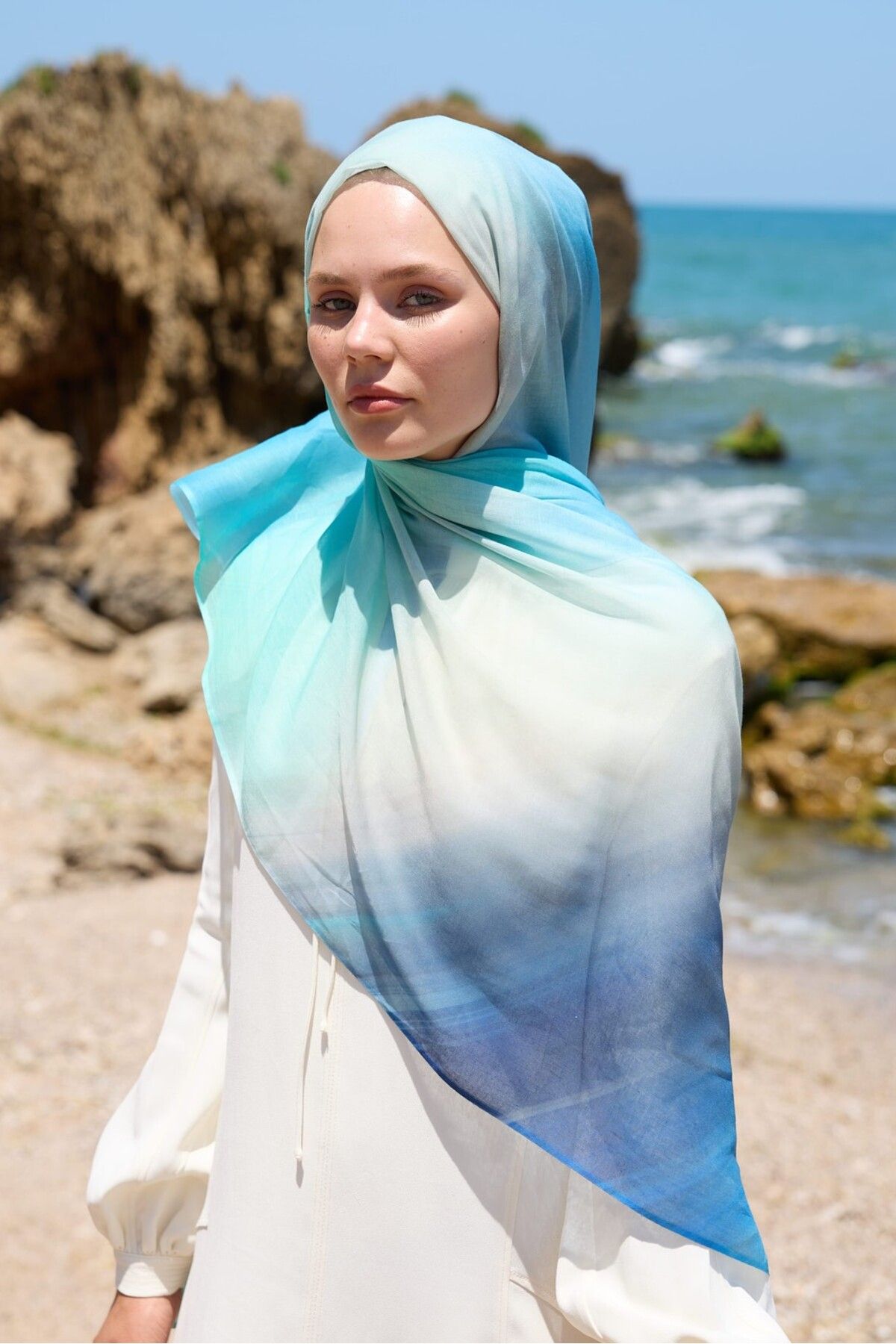 Modakaşmir-Gradient Pattern Moon Shawl 3