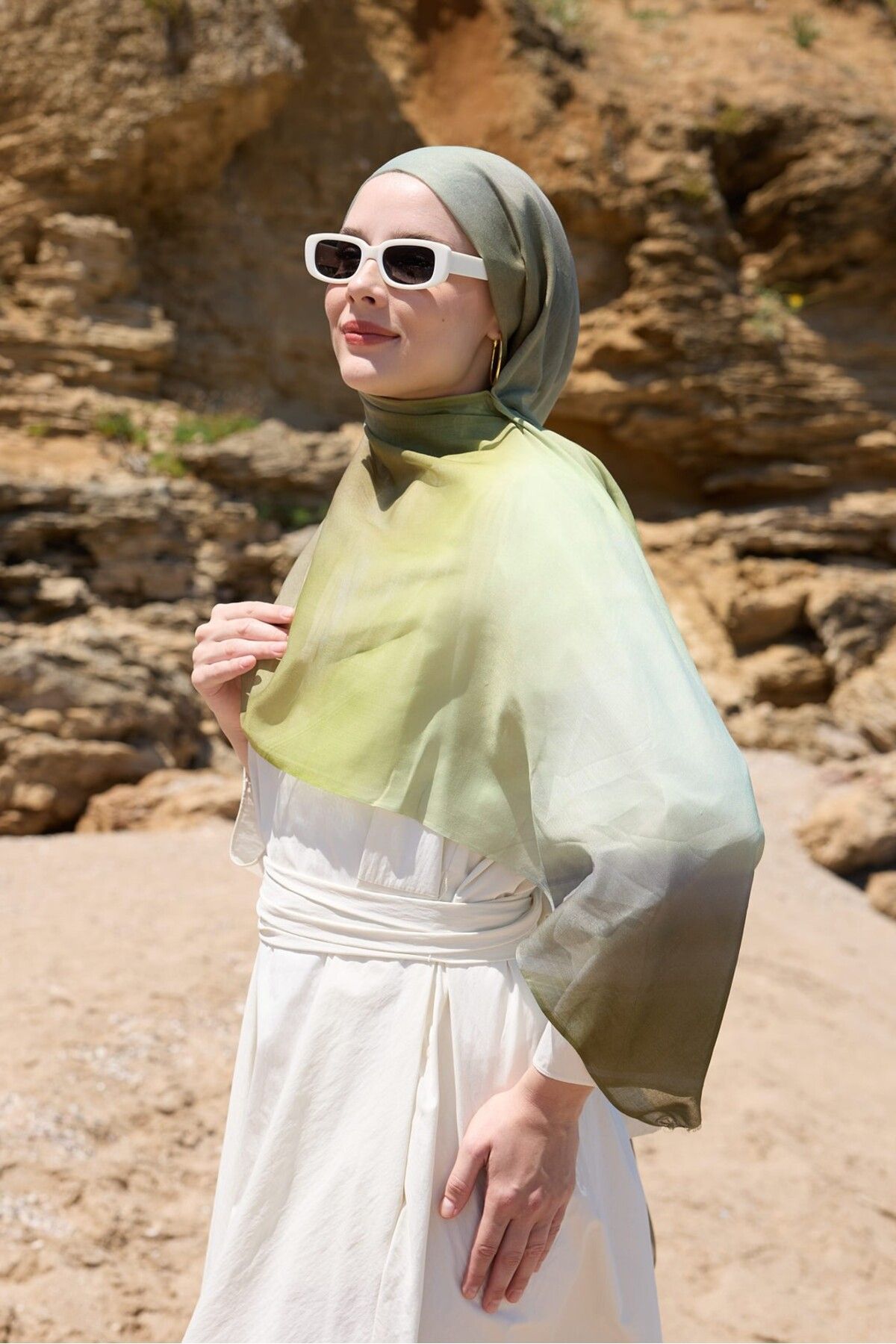 Modakaşmir-Gradient Pattern Moon Shawl 3