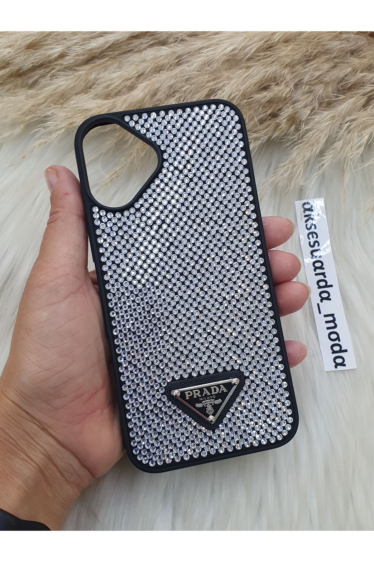 ZB Aksesuarda Moda iPhone 16 Uyumlu Lüks Prda Full Taşlı Markalı Kılıf