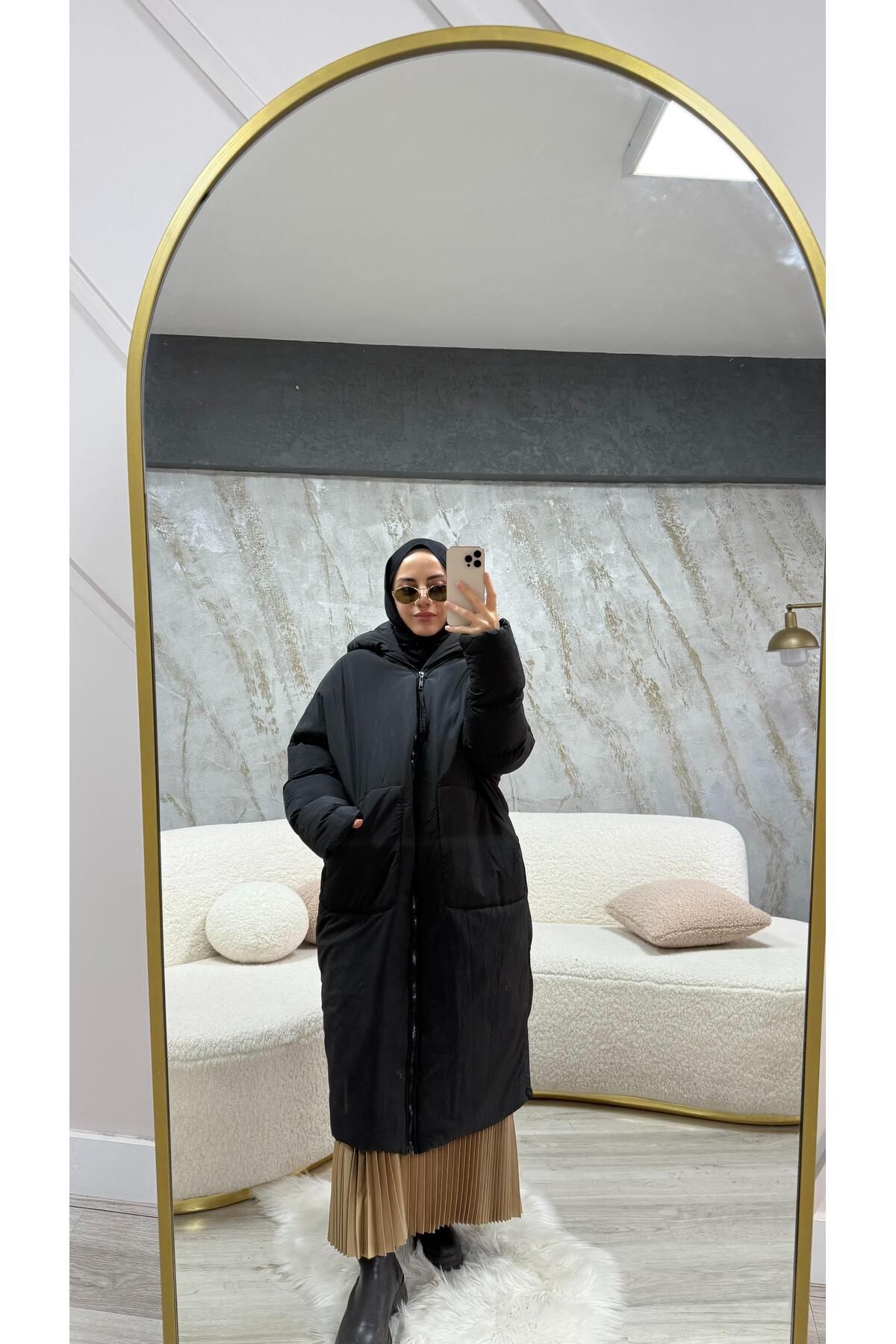 Touche Oversize Maxi Şişme Mont Siyah
