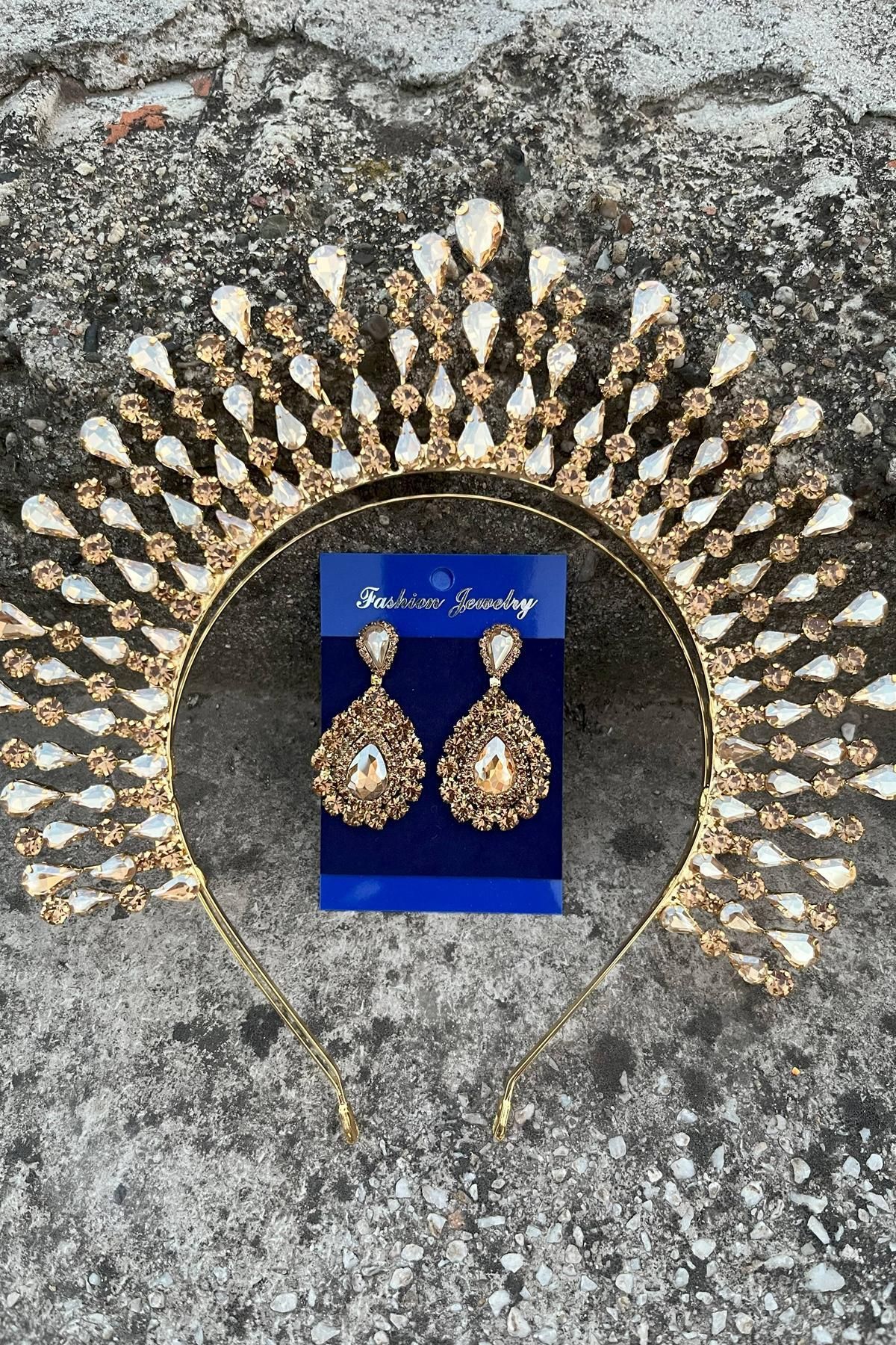 Hobigram Michaelle Gold Gelin Kına Tacı Özel Gün Aksesuar Kadın Taç Ve Damla Mekik Küpe Takımı