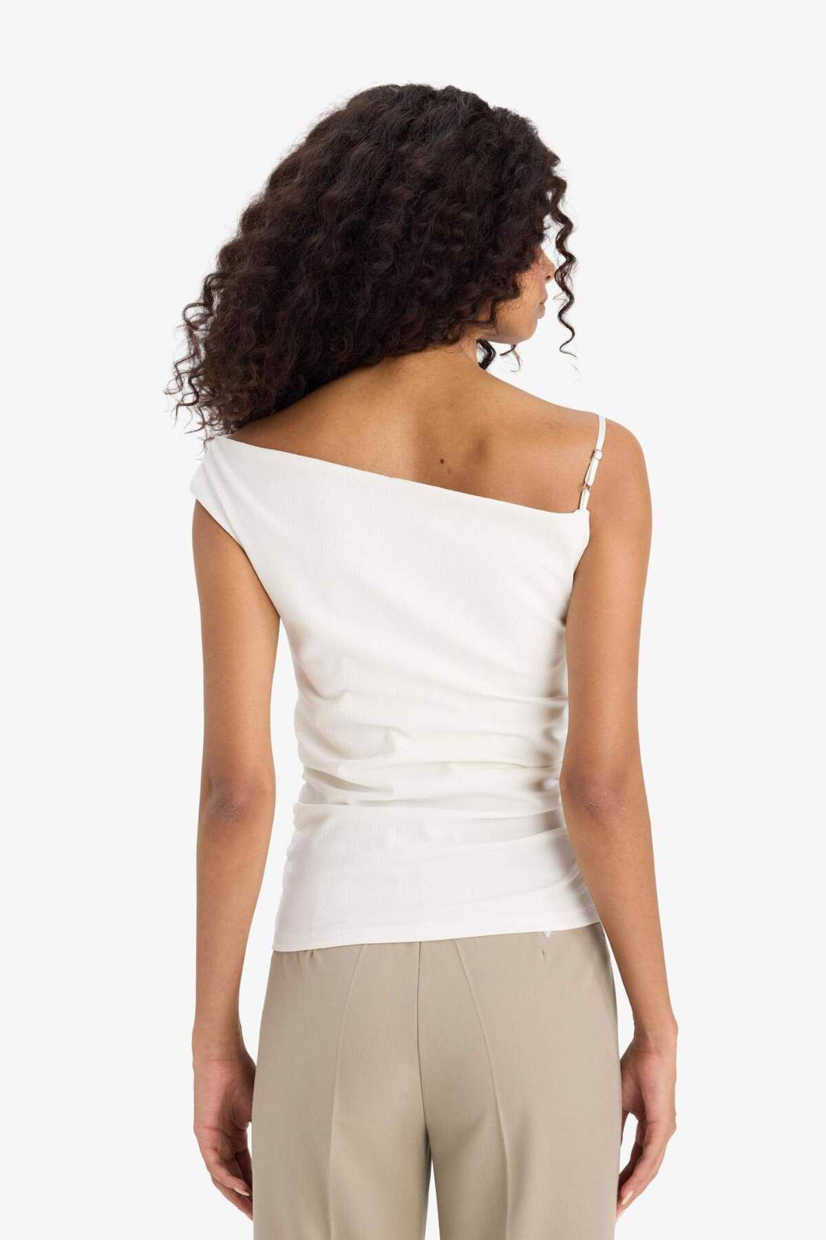 DeFacto-Asymmetrical Basic Plain One Shoulder Crepe Blouse F6274Ax25Sm 7