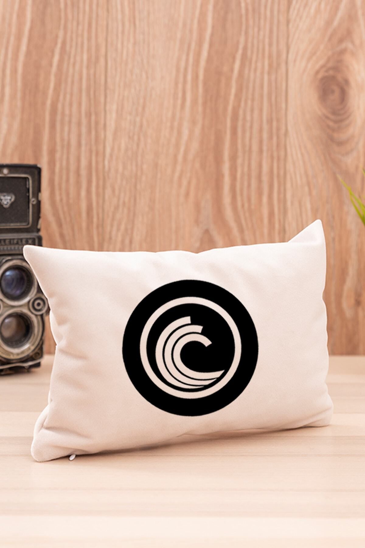 teknotrust Bittorrent logolu araç boyun yastığı, konfor ve şıklık sunar.