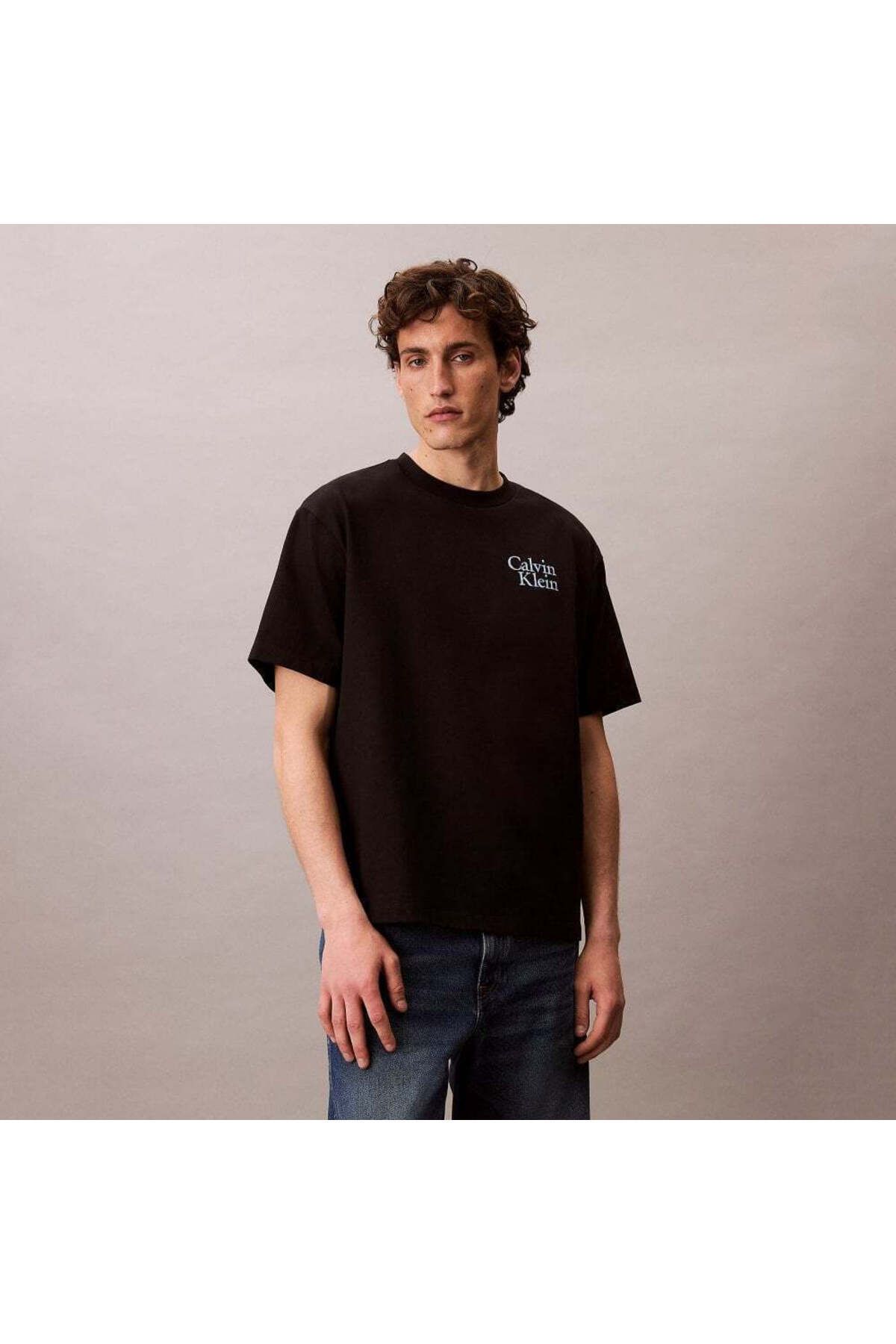 Calvin Klein Erkek Renkli Calvin Yazı Desen Kısa Kol Regular Fit Siyah T-Shirt LV04RC808G-UB1