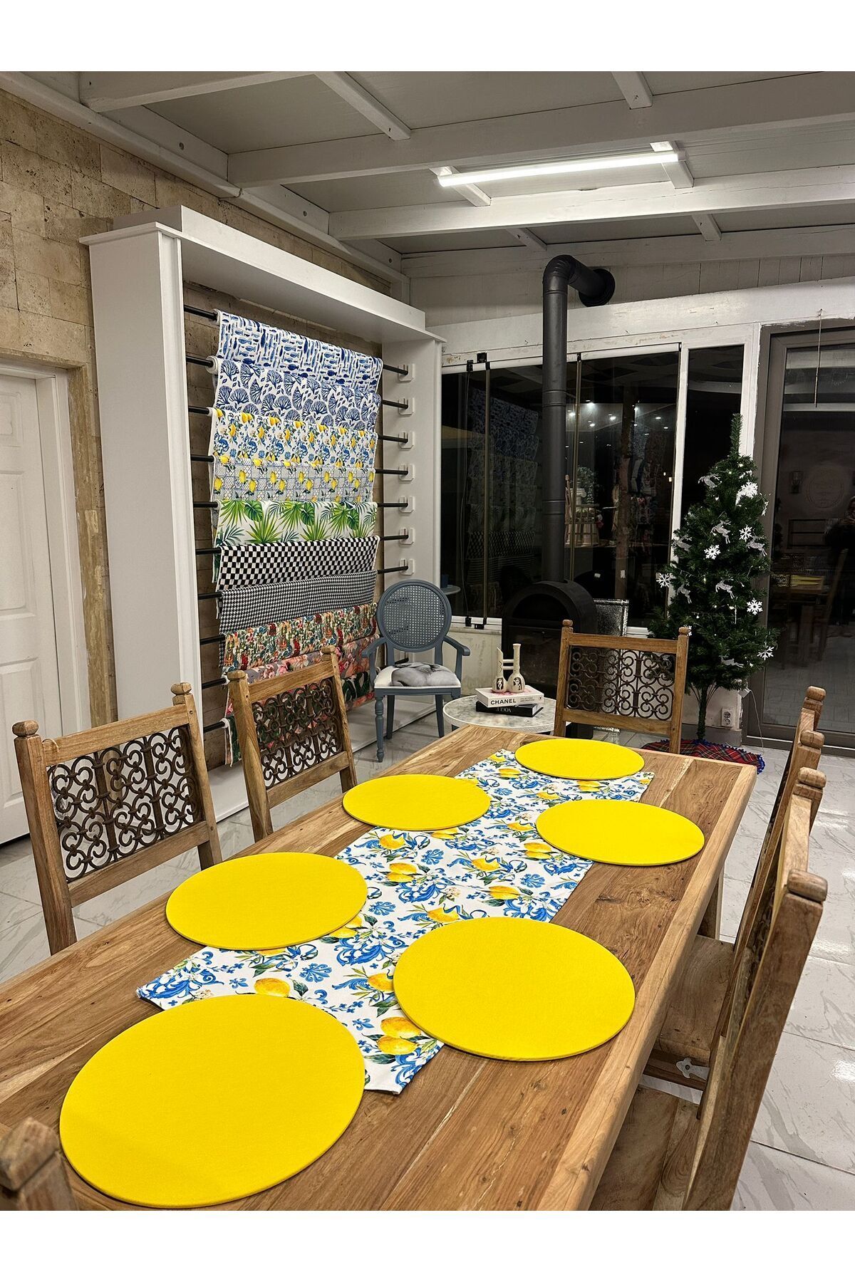 Elioure Canlı Sarı Limon Desenli Runner ve Supla Takımı, şık ve renkli mutfak aksesuarları