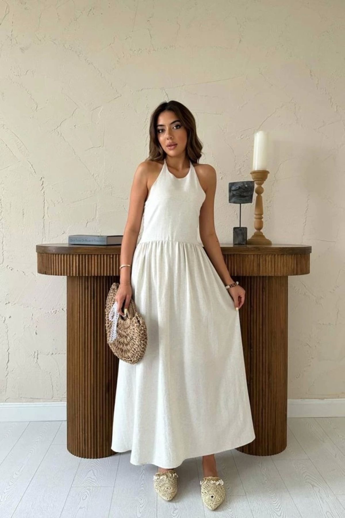 Butik Bej Arkası Gipeli Keten Elbise