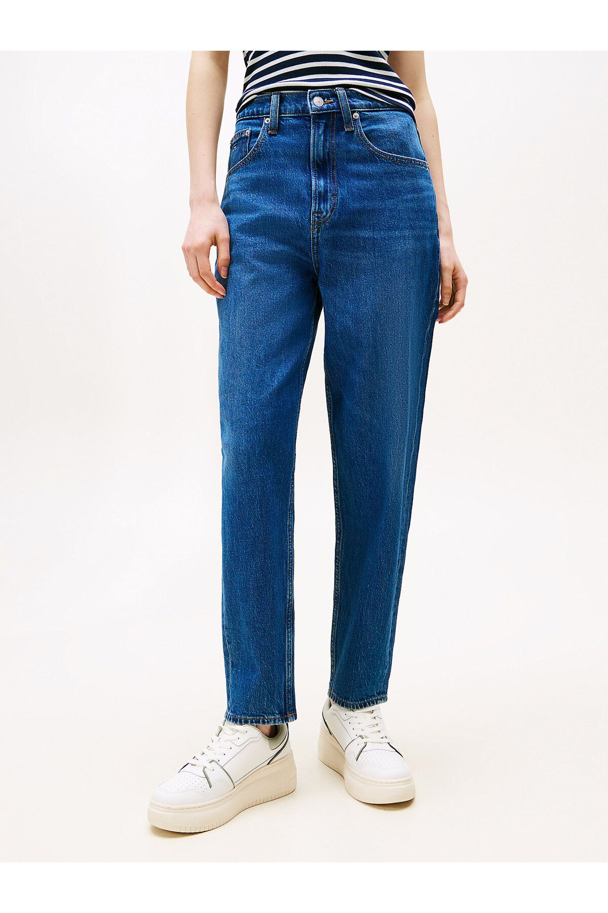 Tommy Hilfiger Mom Ultra High Rise Tapered Jeans