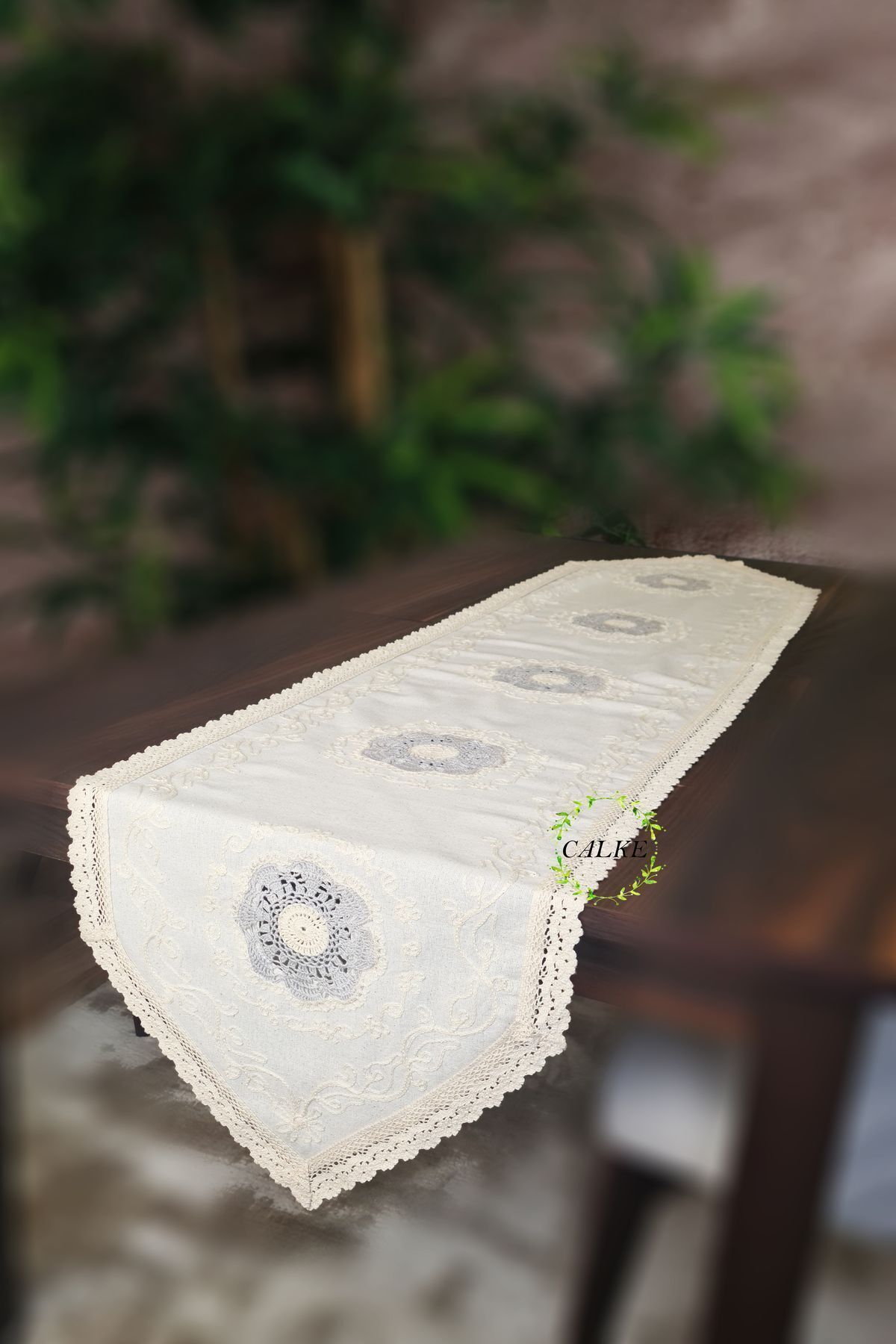 Elioure Gri Keten Runner Dantel ve Nakış İşlemeli Otantik Buldan Tarzı 45x200cm