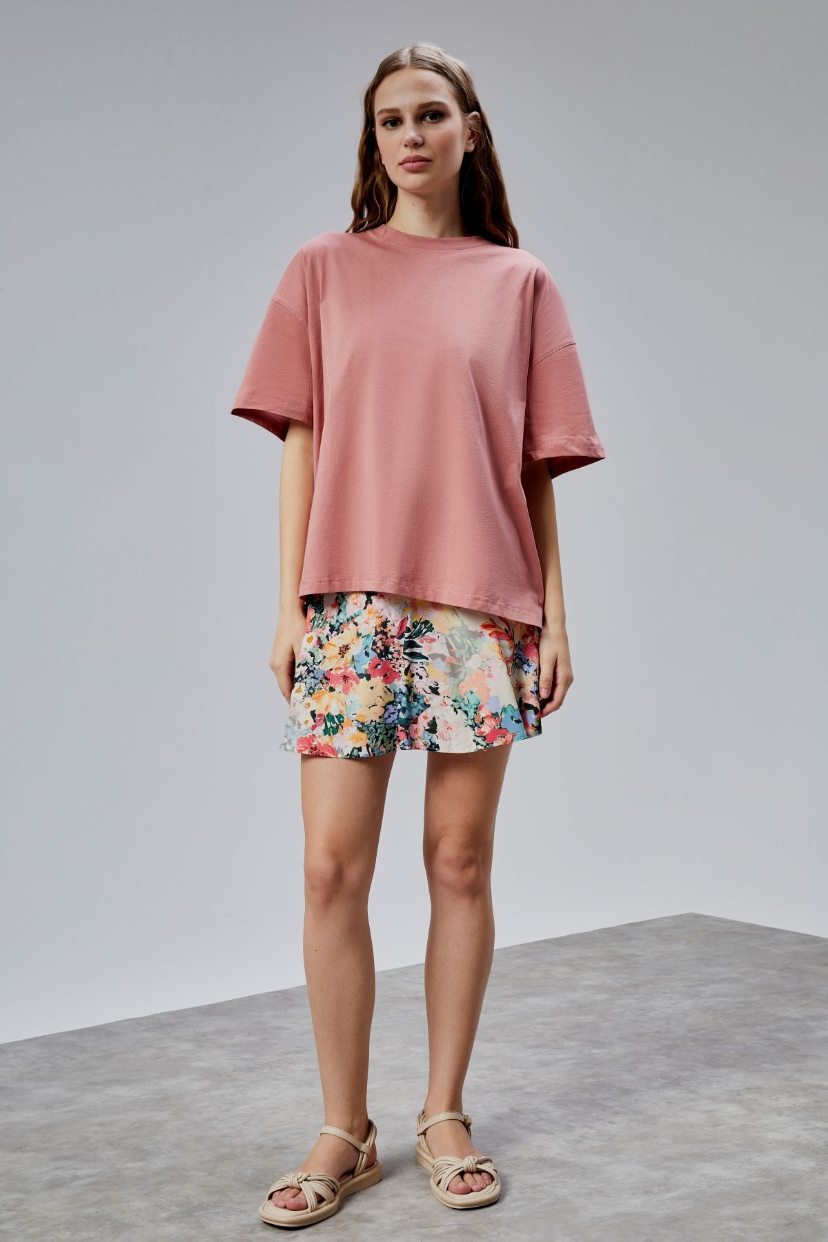 TF The Fancy For You Kadın Bisiklet Yaka Kısa Kollu Oversize Basic Tişört