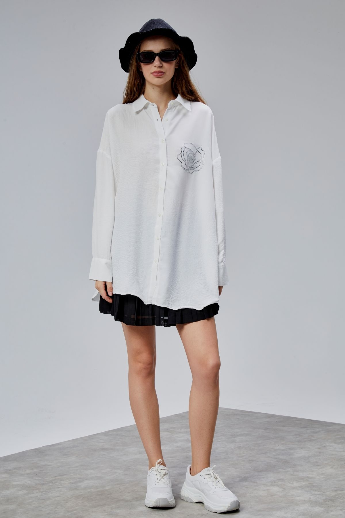 TF The Fancy For You Kadın Taş Detaylı Uzun Kollu Oversize Gömlek
