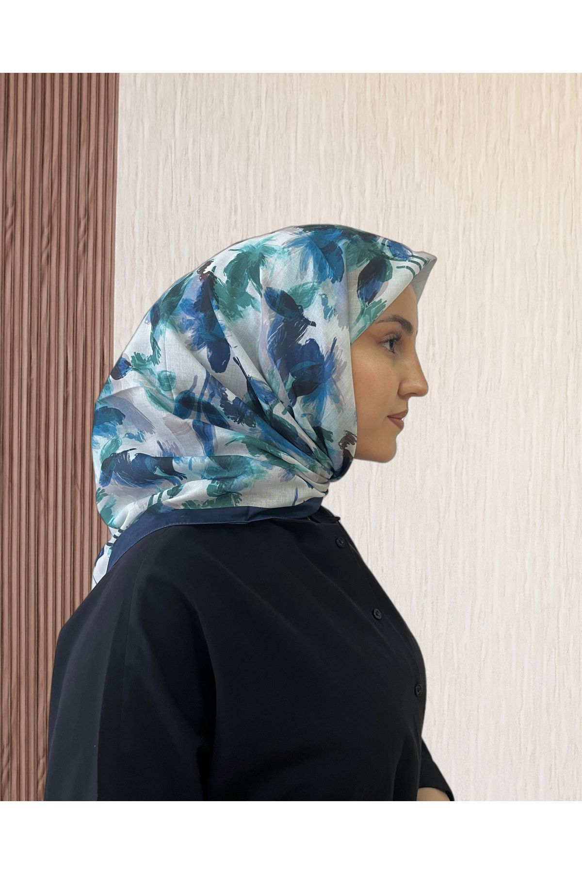 SarQa Scarft Yaprak Desenli Eşarp