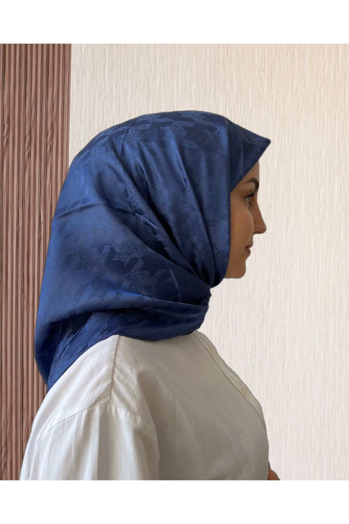 SarQa Scarft Kazayağı Desen Jakar Eşarp