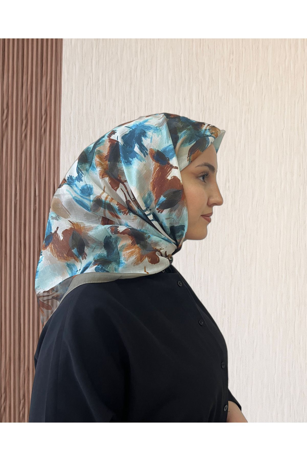 SarQa Scarft Yaprak Desenli Eşarp