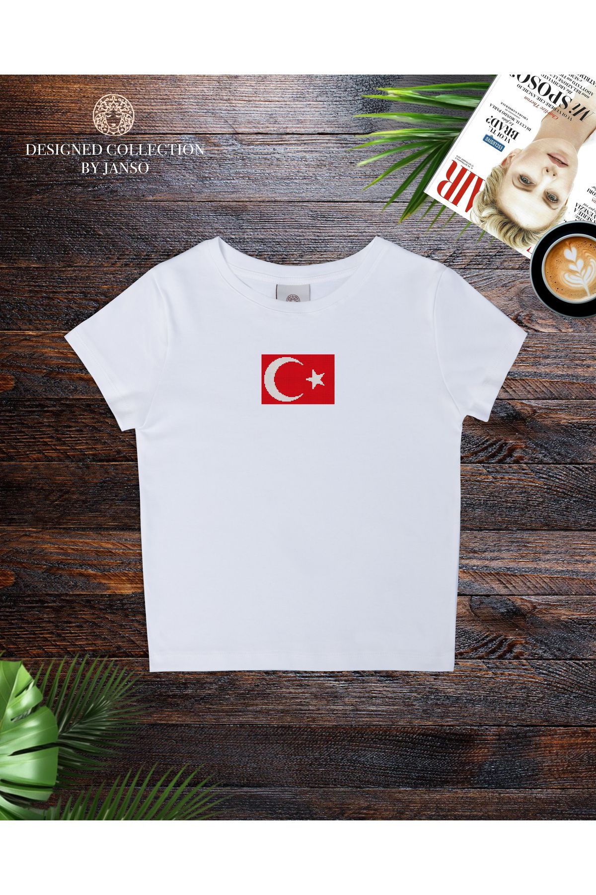 JANSO GROUP - KADIN KISA KOLLU CROP TSHIRT TÜRKİYE TÜRK BAYRAĞI BASKILI PAMUKLU