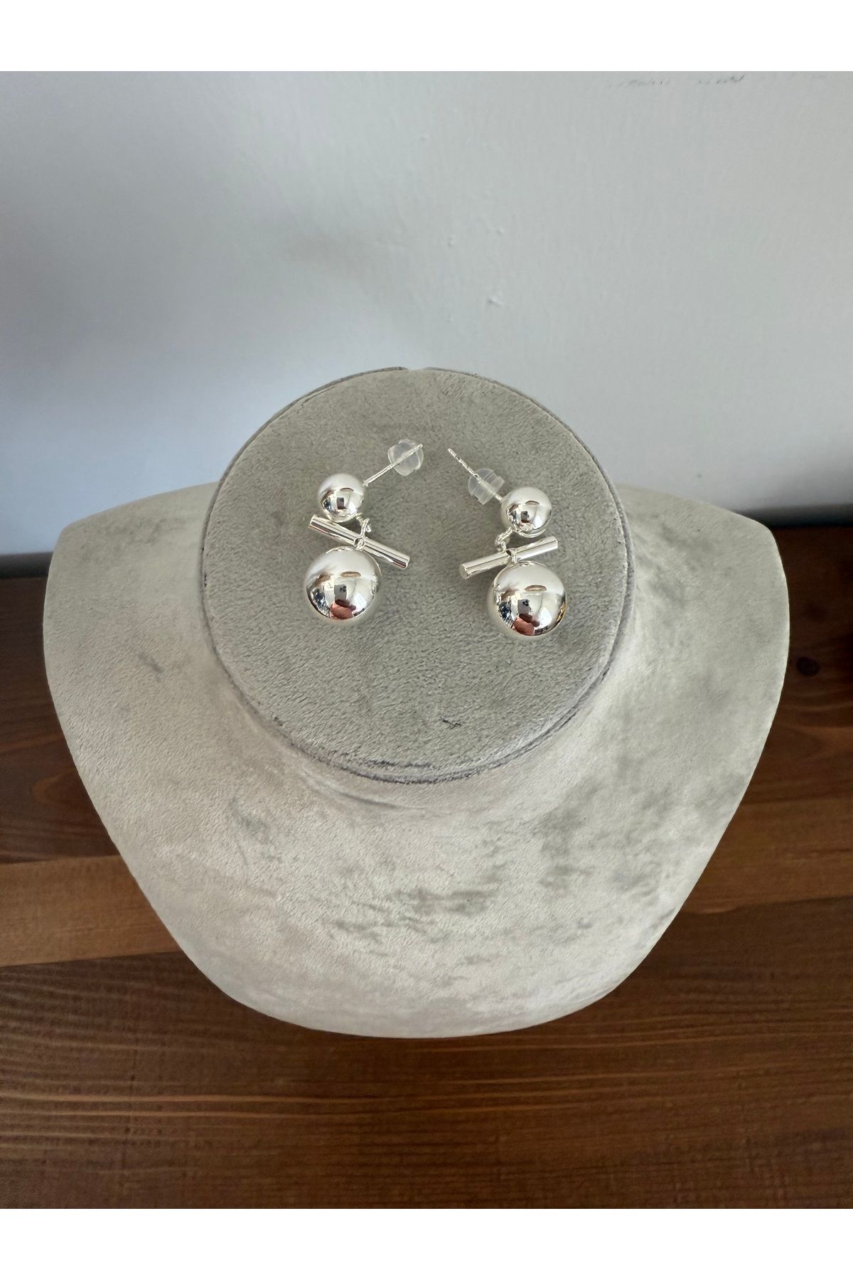 Zenara Accessories gümüş renk çelik küpe