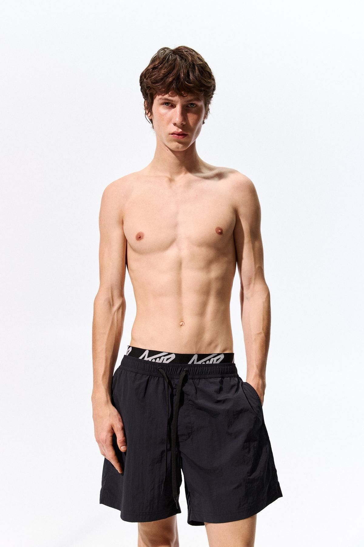 Pull & Bear Boxer belli deniz şortu