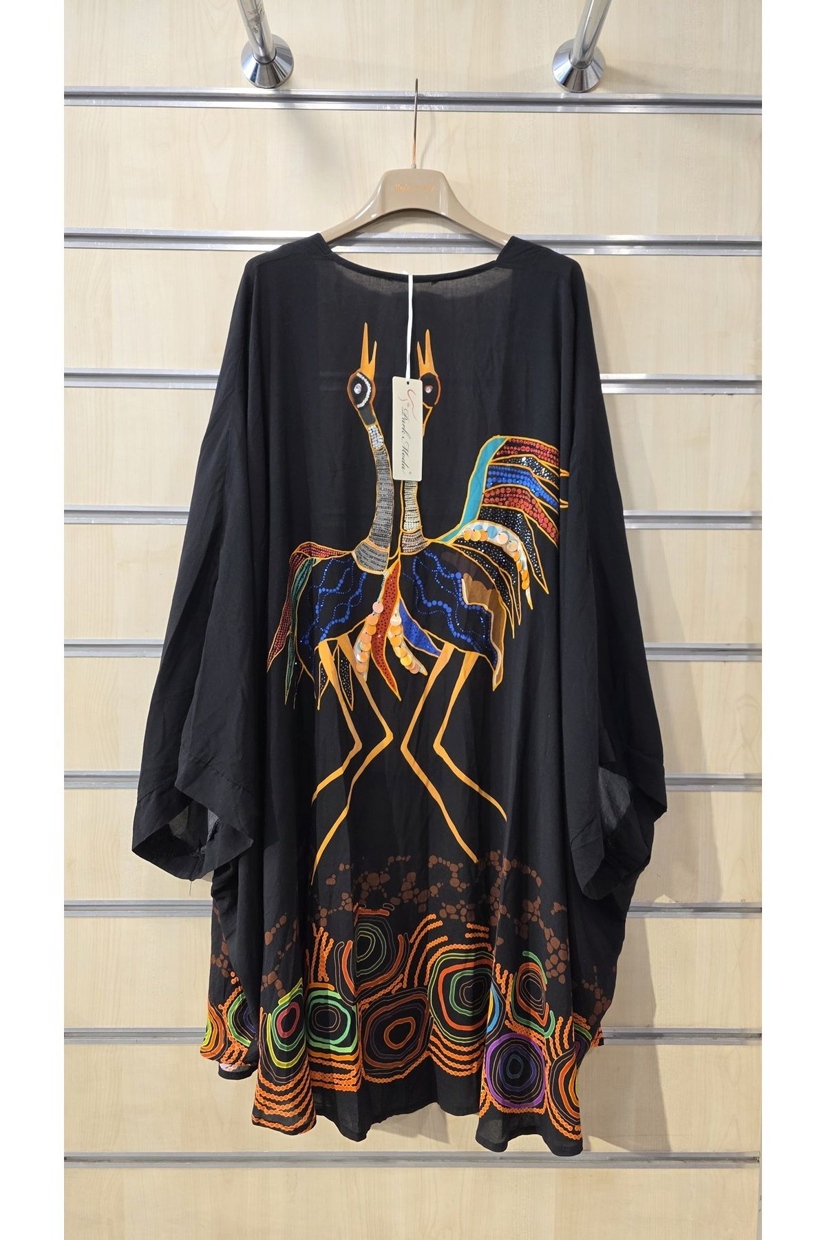Park Moda Kısa Siyah Kimono Dijital Baskılı Pul İşlemeli