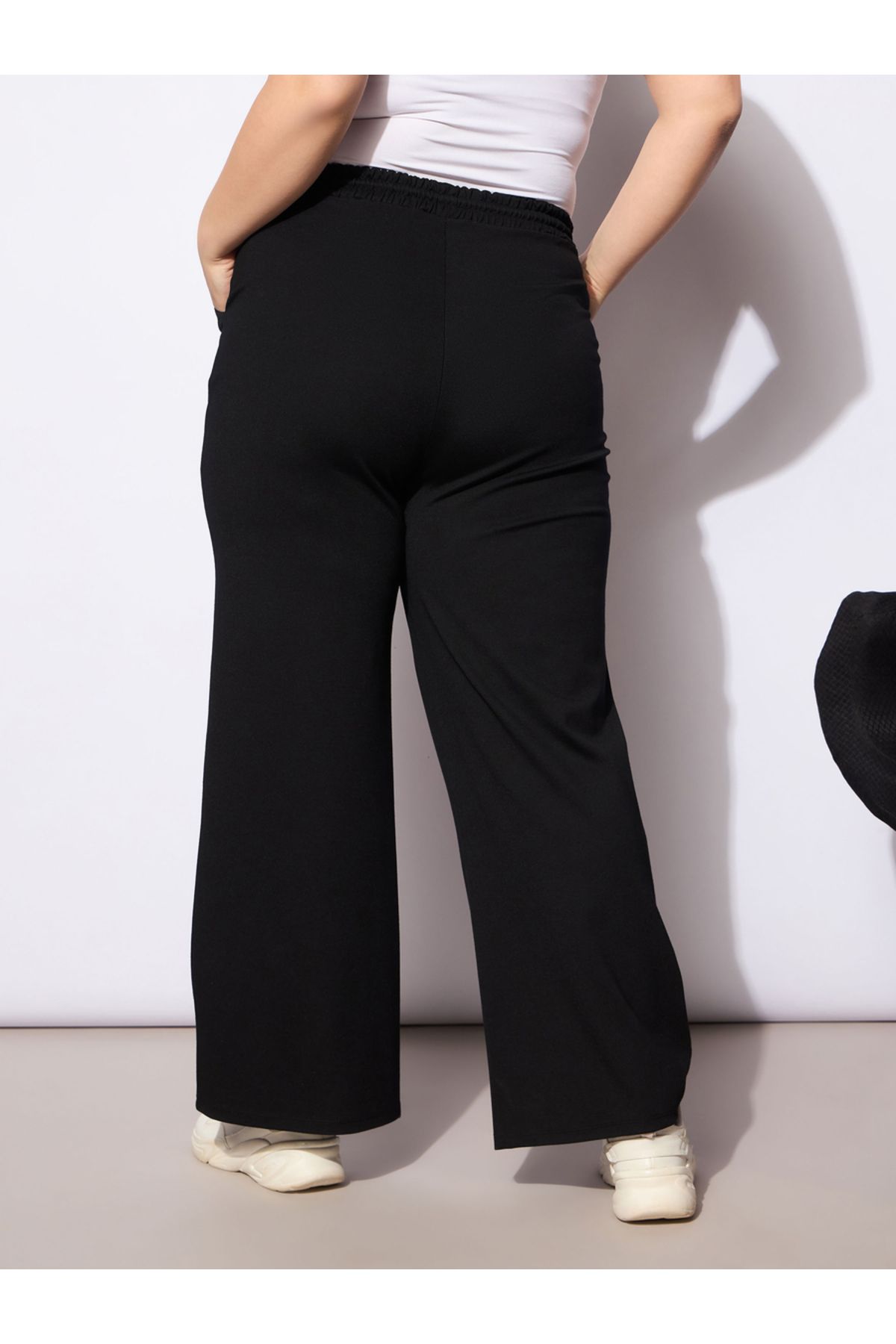 Sassafras By Styli-Plus Size Regular Fit Pants with Drawstring 5