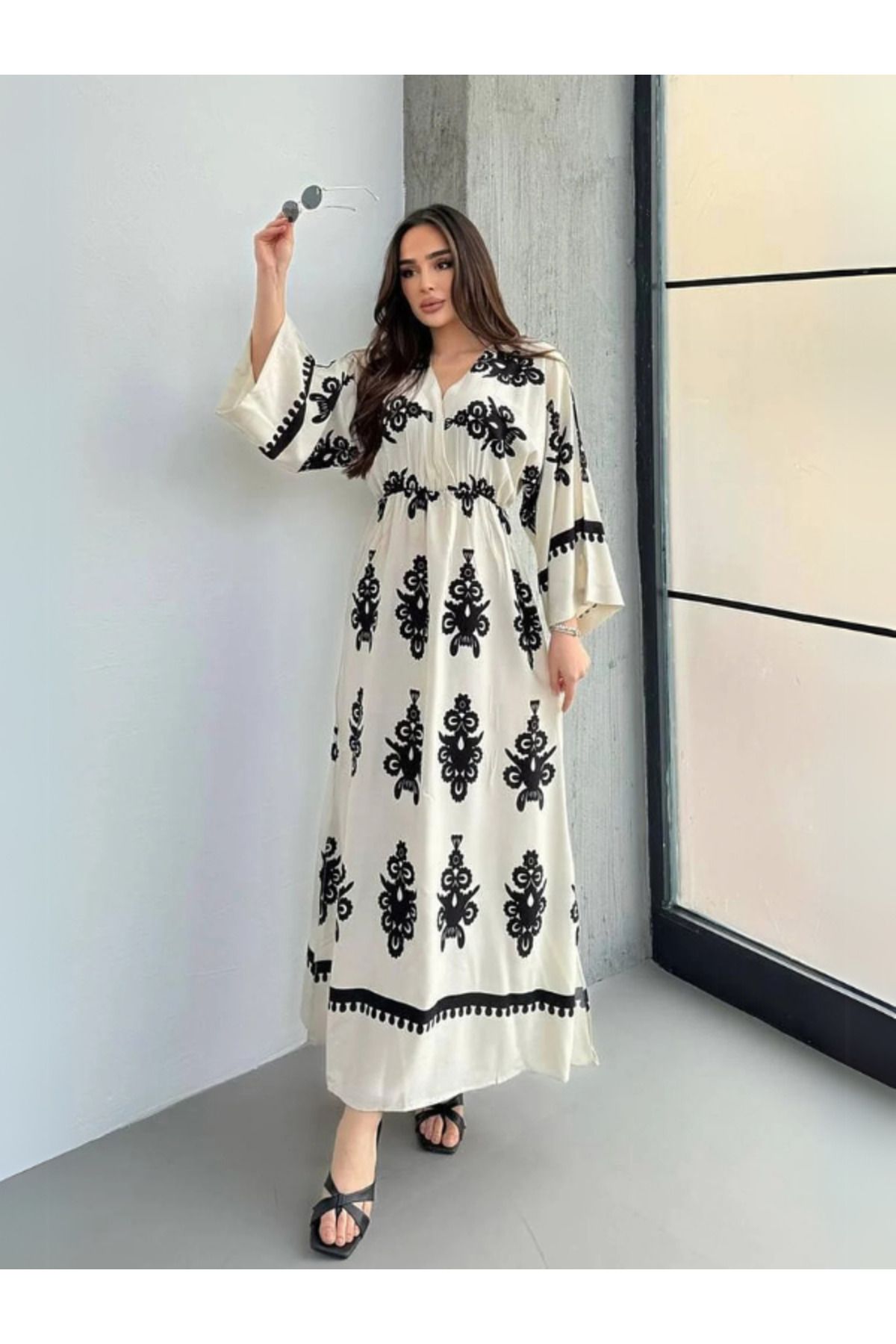 Rhythm Clothing Etnik Desenli, Rahat Kalıp, Yarasa Kol, Yırtmaç Detaylı, Kadın Yazlık Elbise