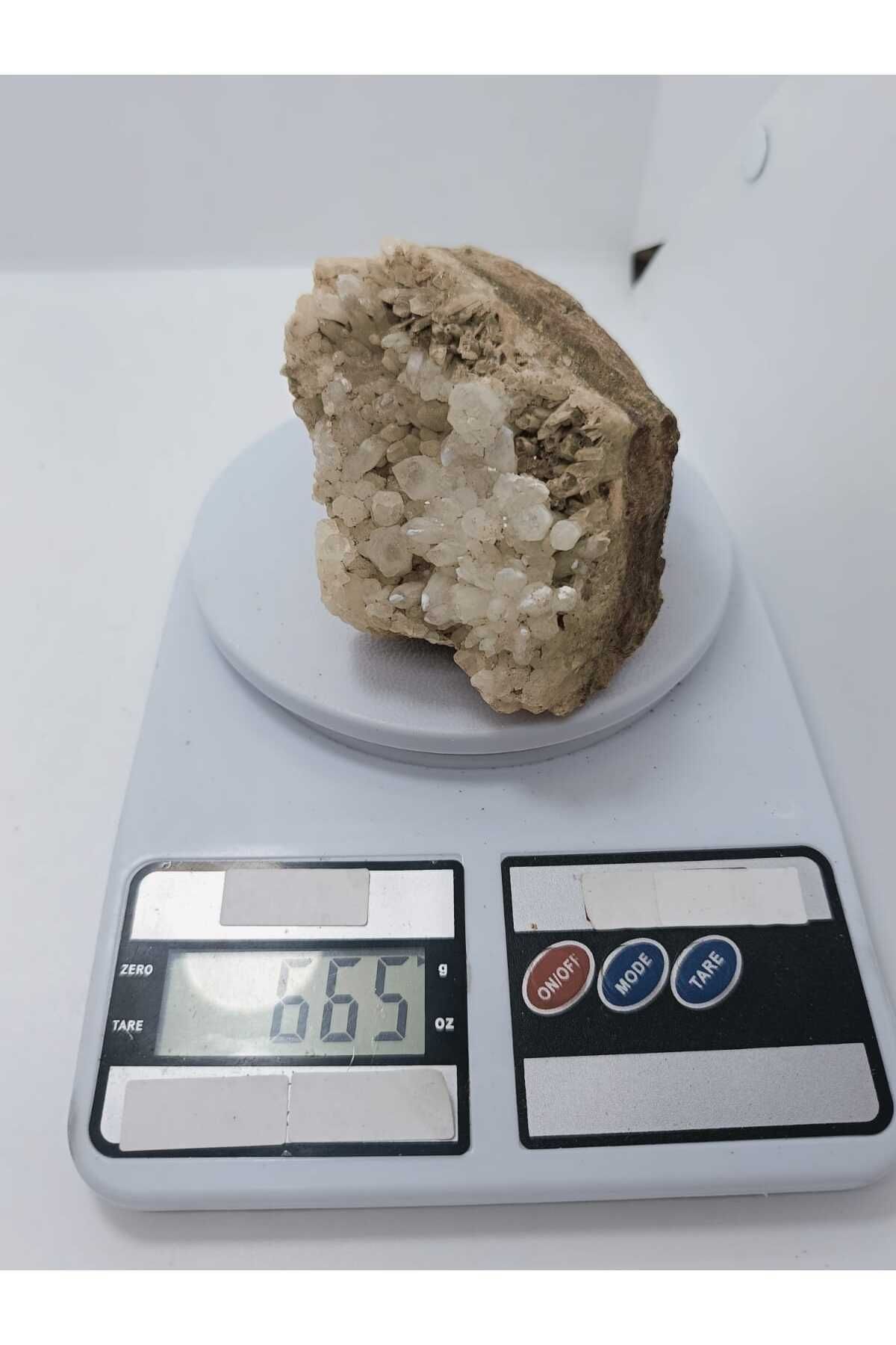 Elioure Doğa güzelliği Epidotlu Kuvars Doğal Taş Kütle, Kahverengi Renkli, Şık ve Doğal Tasarım