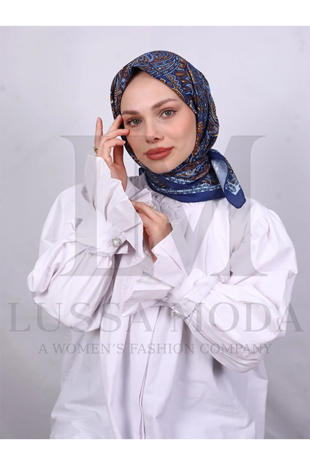 LUSSAMODA SOFT PAMUKLU DESENLİ EŞARP