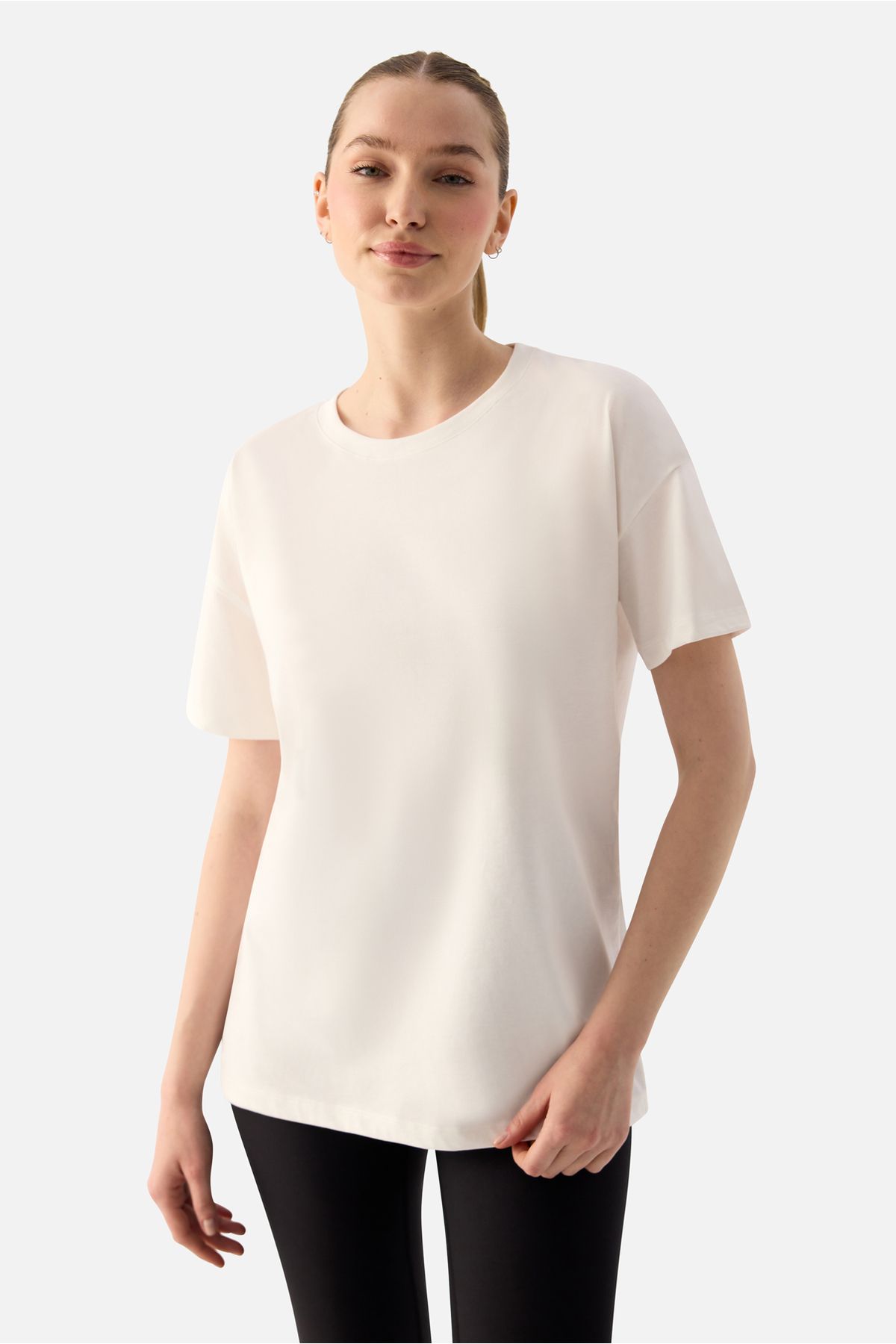 Superstacy Elora Rahat Kalıp Oversize Krem Tişört