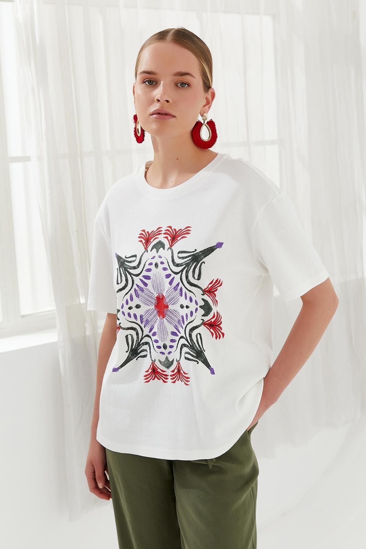 Naar 12350 NAAR T-SHIRT