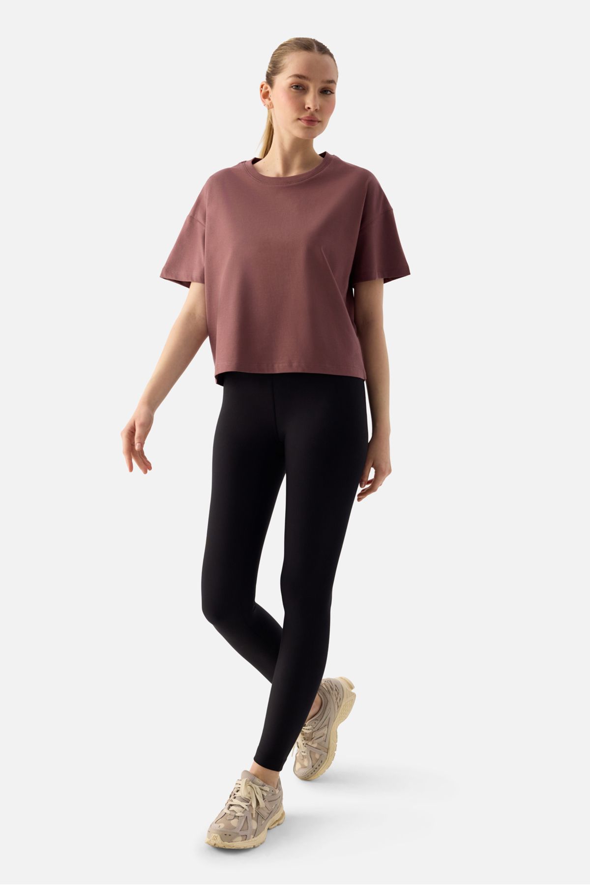 Superstacy Noya Kısa Oversize Koyu Gül Tişört