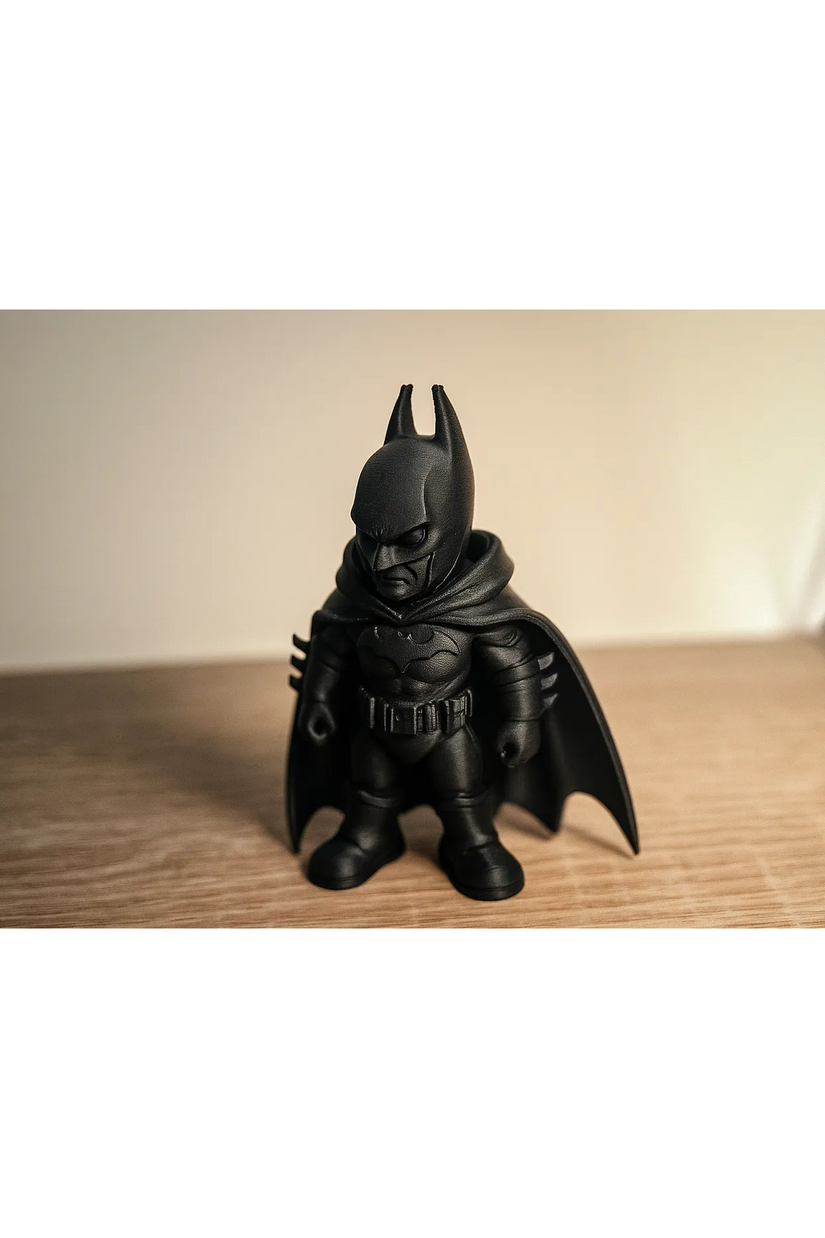 Batman Figür 15 cm – 3D Baskı Dekoratif Oyuncak (İsim Yazılabilir)