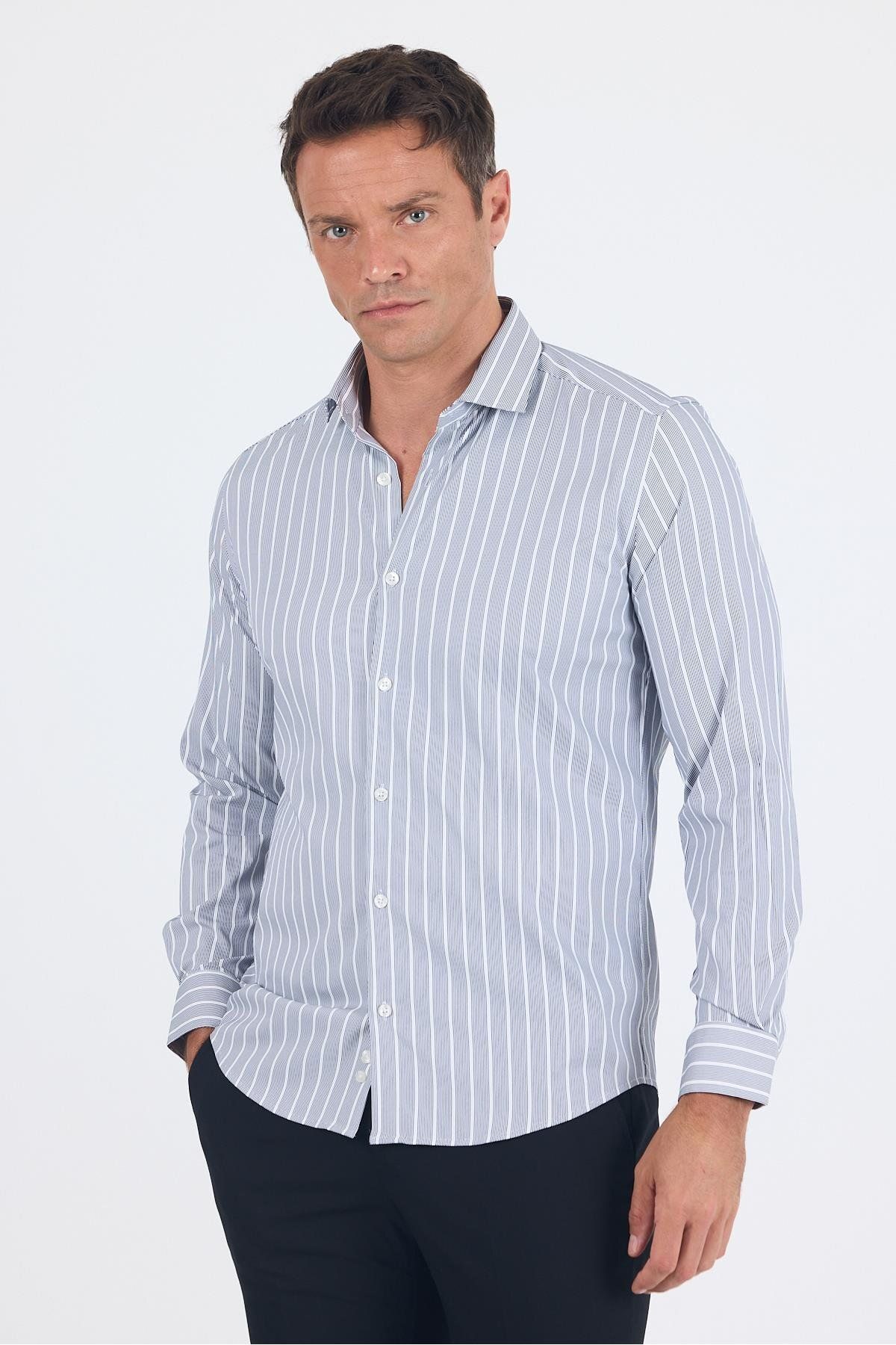 İmza Koyu Lacivert Uzun Kol Yarım İtalyan Yaka Cepsiz Easy To Iron Slim Fit Esnek Gömlek 1004250227