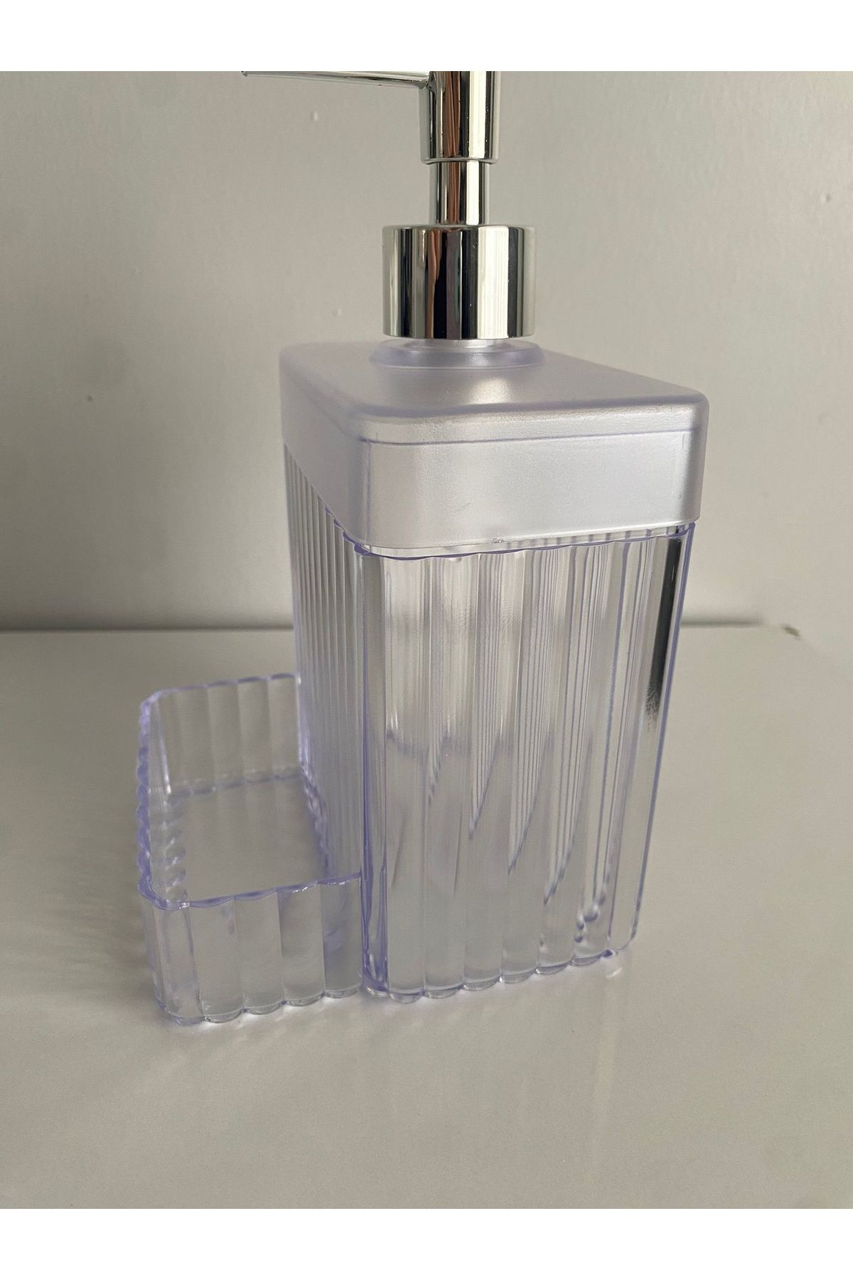 Elemengil Gümüş Başlıklı Hazneli Sıvı Sabunluk 750 ML