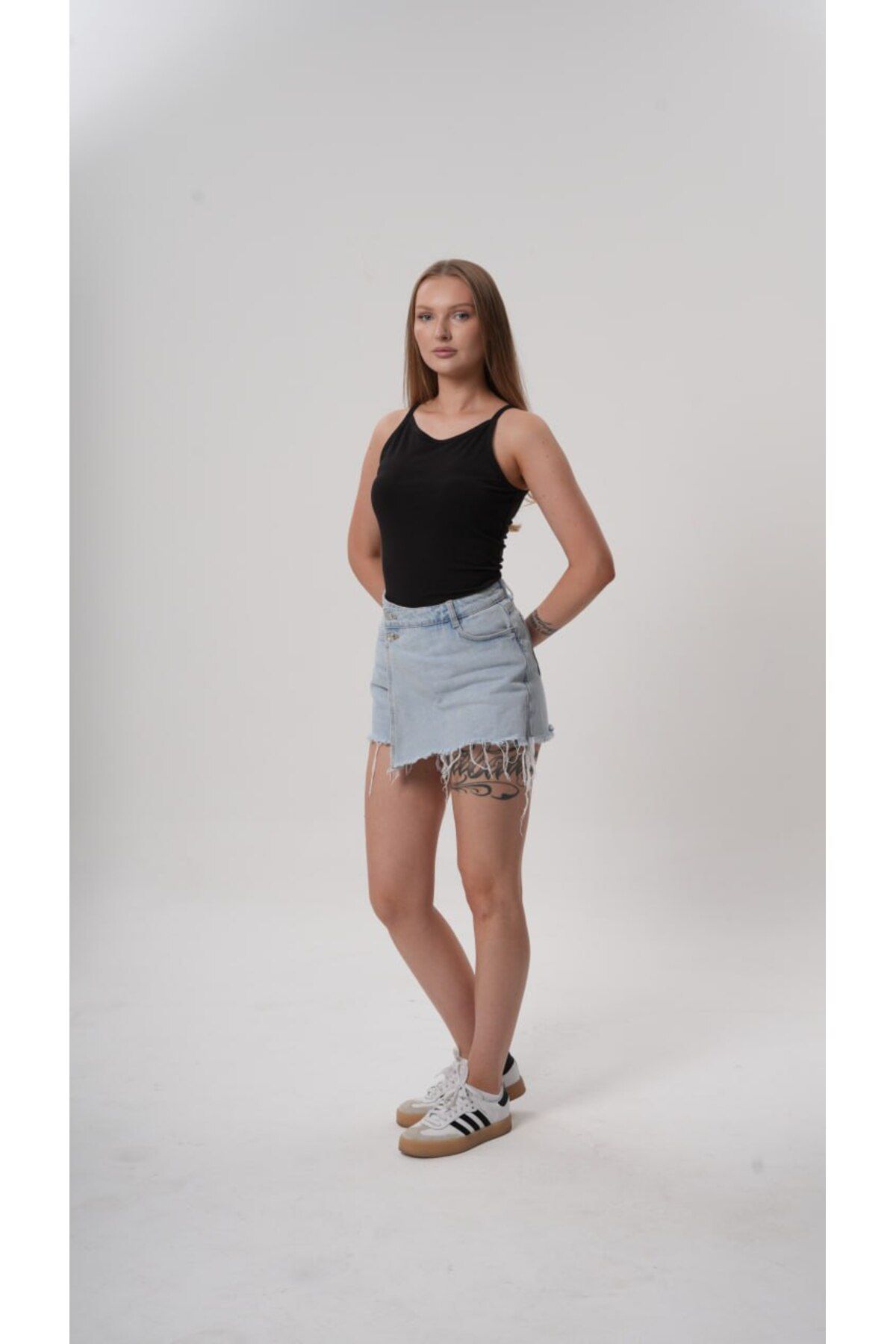 femmes fraiches Femmes Basic Askılı Fitted Bluz