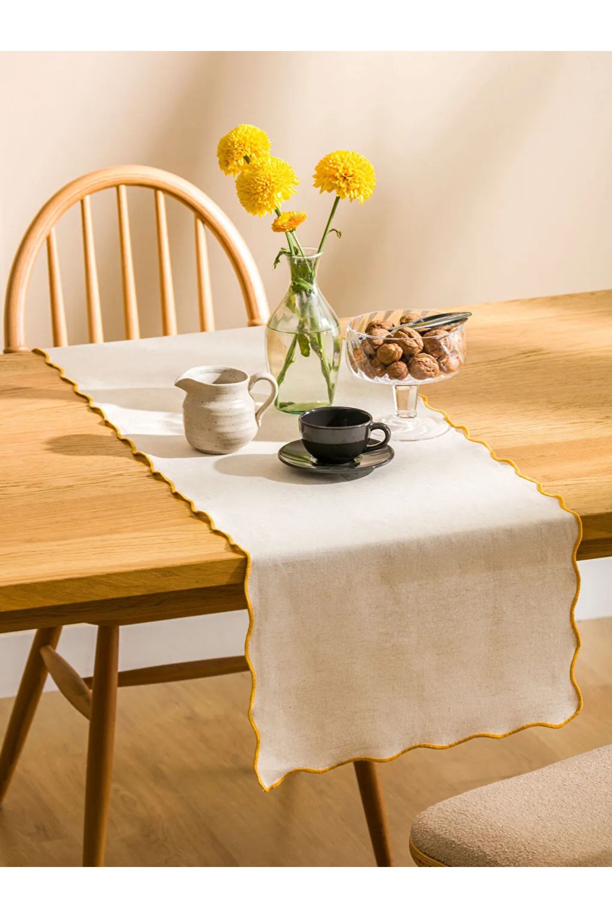 Elioure Ekru Çizgi Nakışlı Uzun Runner 40x120 cm, Şık ve Zarif Dekorasyon Parçası