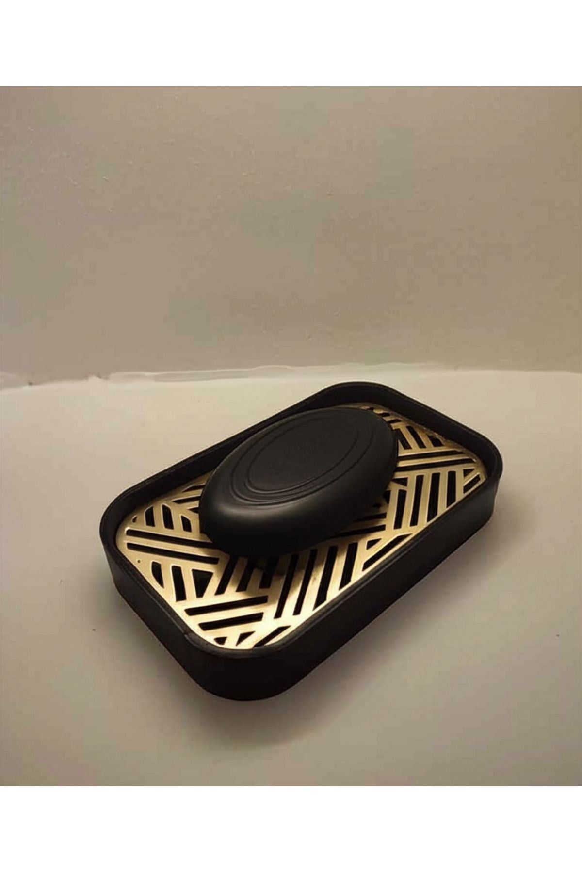 FORTE DESING Modern Lüks Gold Detaylı Siyah Oval Banyo Sabunluğu