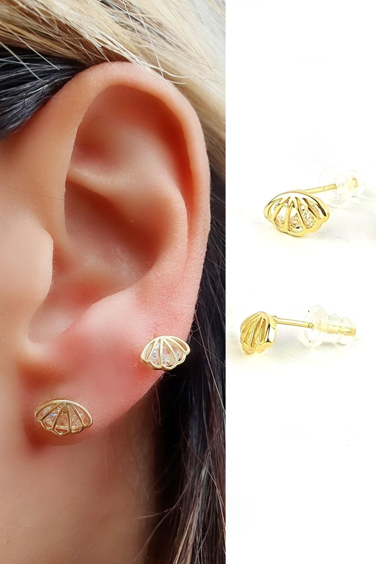 OSESHOP 925ayar Gümüş Üzerine Altın Kaplama Deniz kabuğu küpe