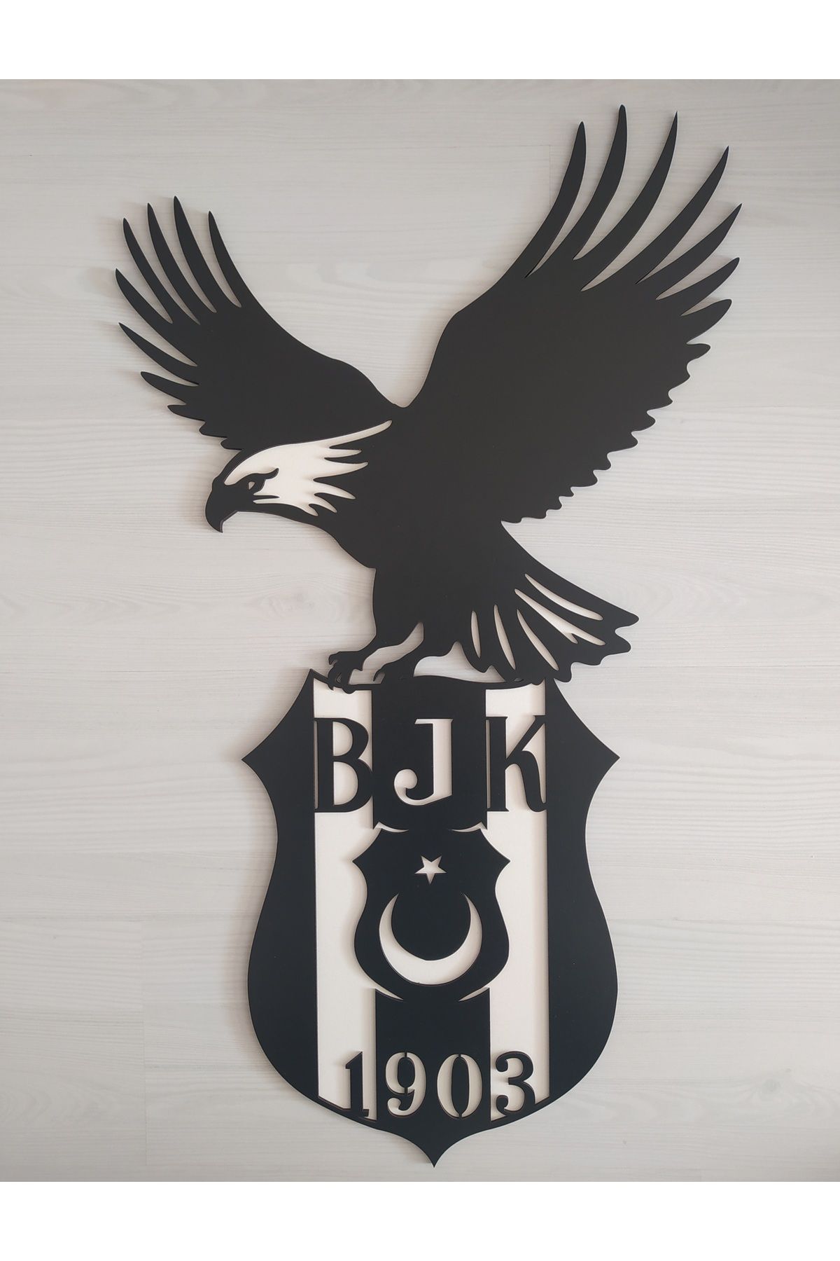 Home Ahşap dekoratif Karakartal ve Beşiktaş Armalı duvar taplosu