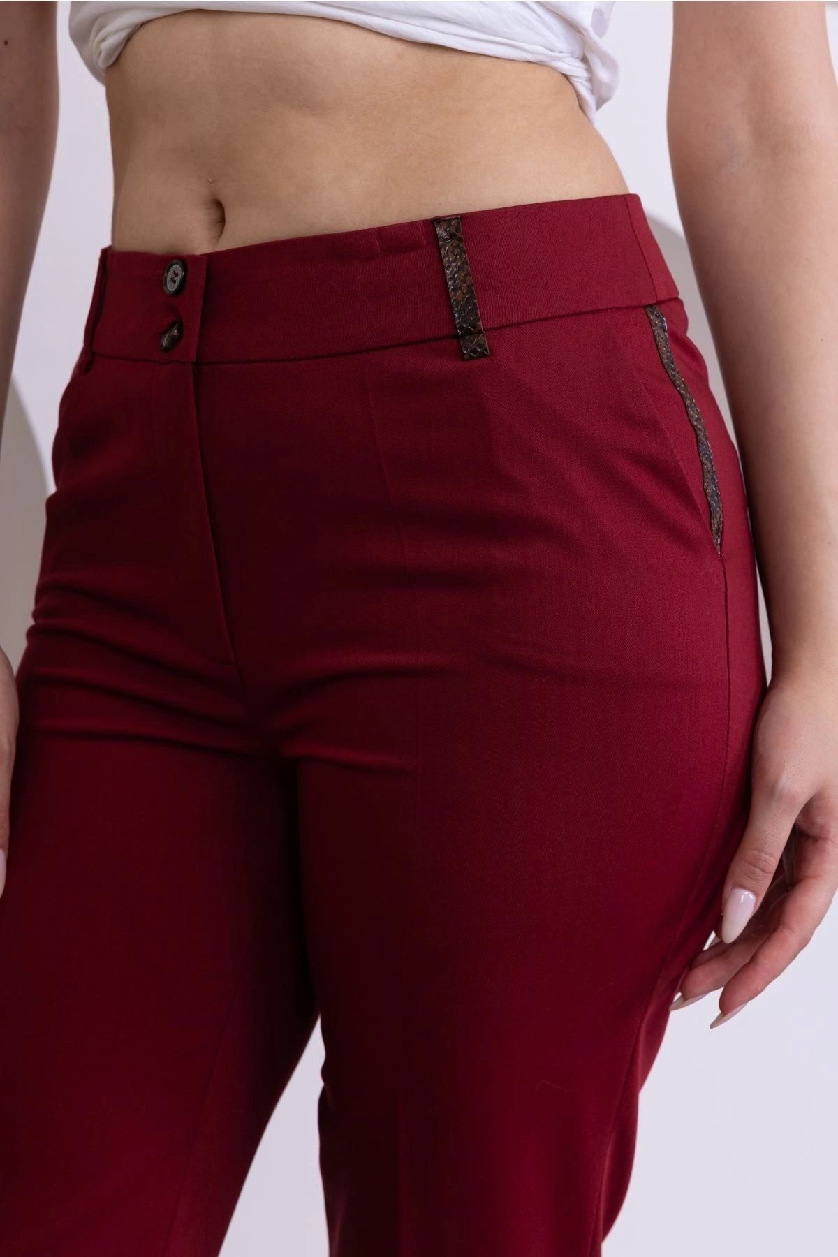 lodmela-Leather Detailed Pocket Ankle Length Trousers 3146-Burgundy 5