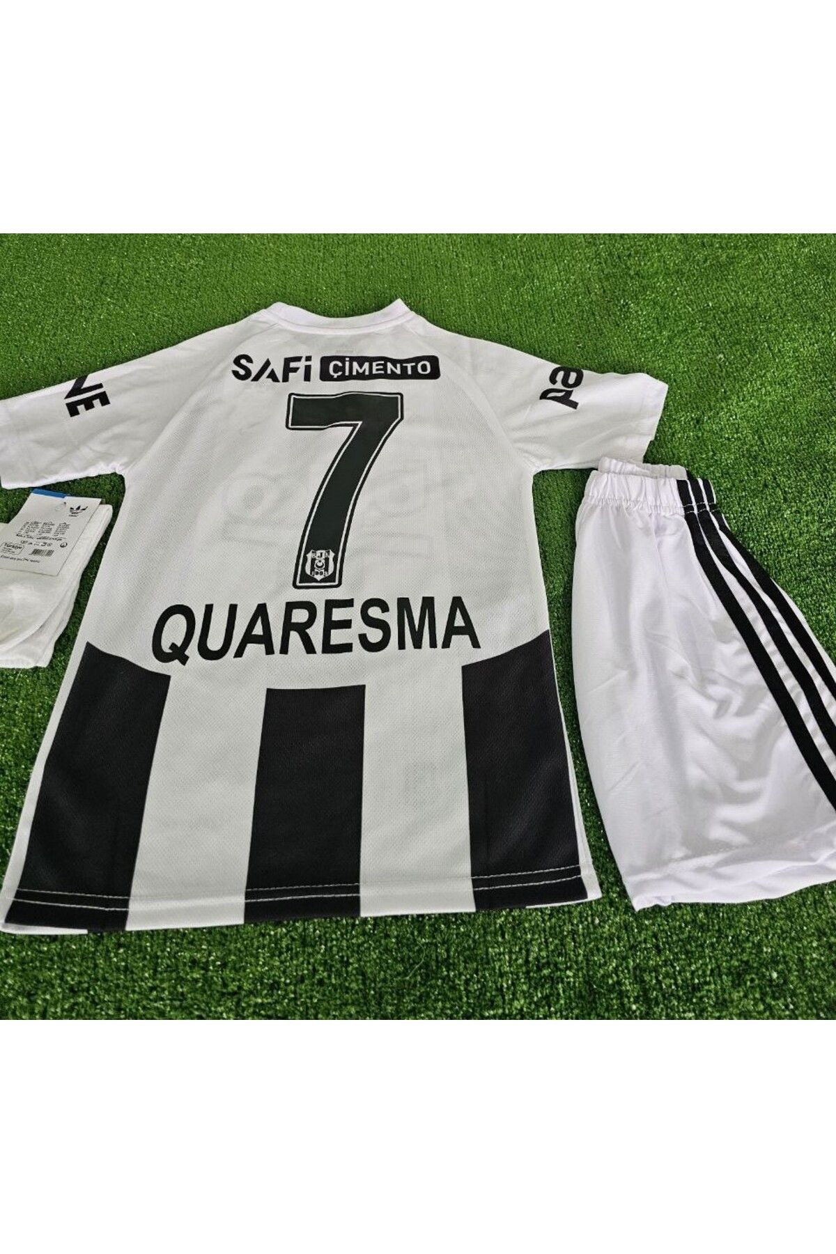 Alaturka Mix 2024/25 .B.E.Ş.İ.K.T.A.Ş. YENİ SEZON /QUARESMA/ İÇ SAHA ÇOCUK FORMASI 4LÜ SET