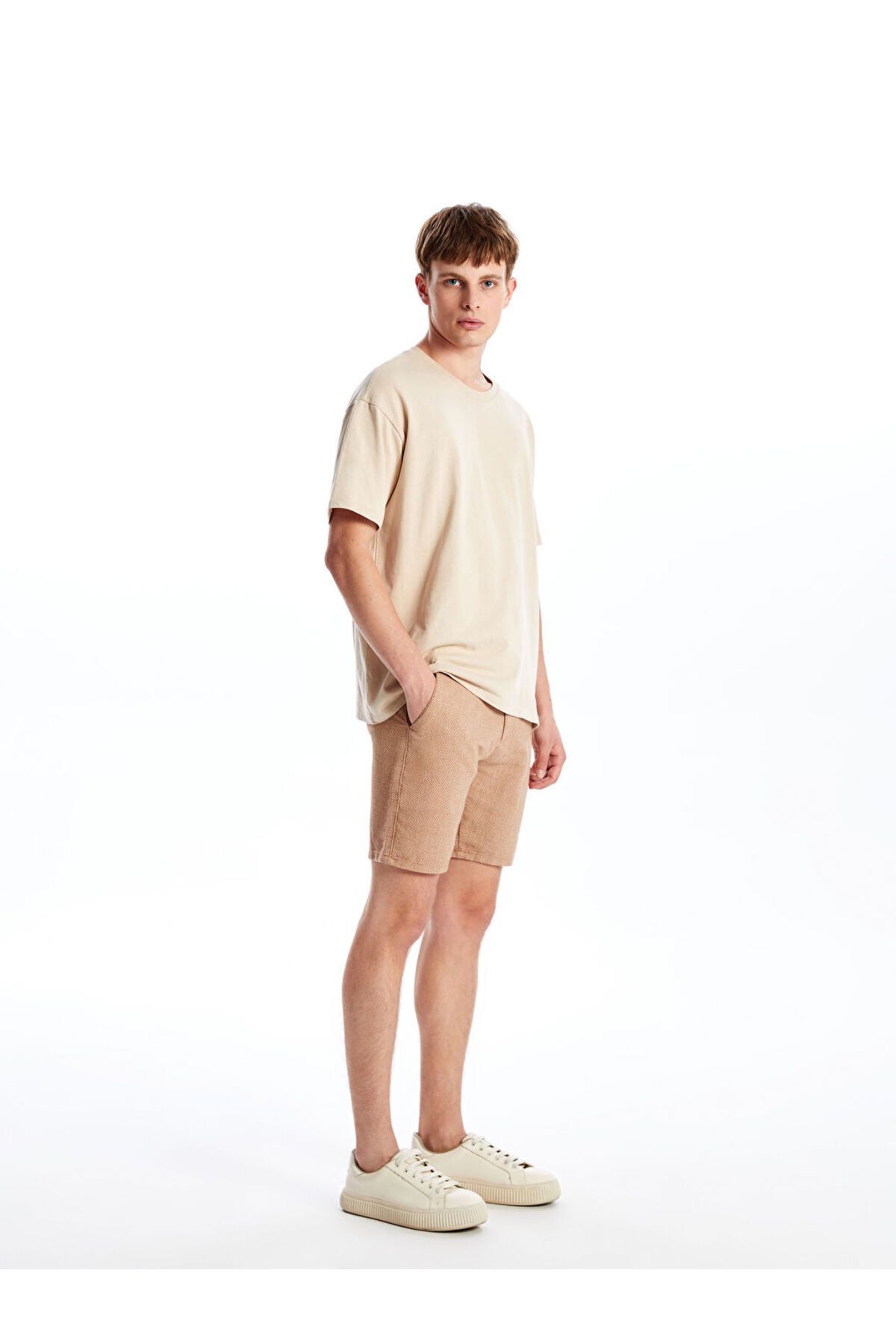 LC Waikiki Slim Fit Erkek Şort