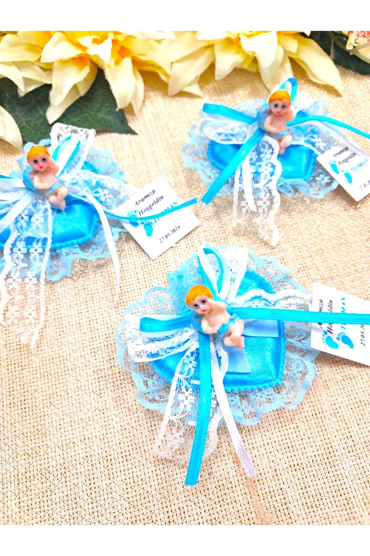 Murat Süs Saten Dantelli Bebek Biblolu Kalp 20 Adet | Erkek Bebek Şekeri