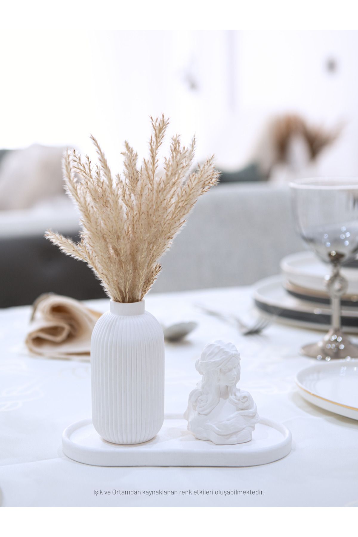 CreOr Snow Collection - Dekoratif 2'li Set - Tüylük & Kadın Figürü