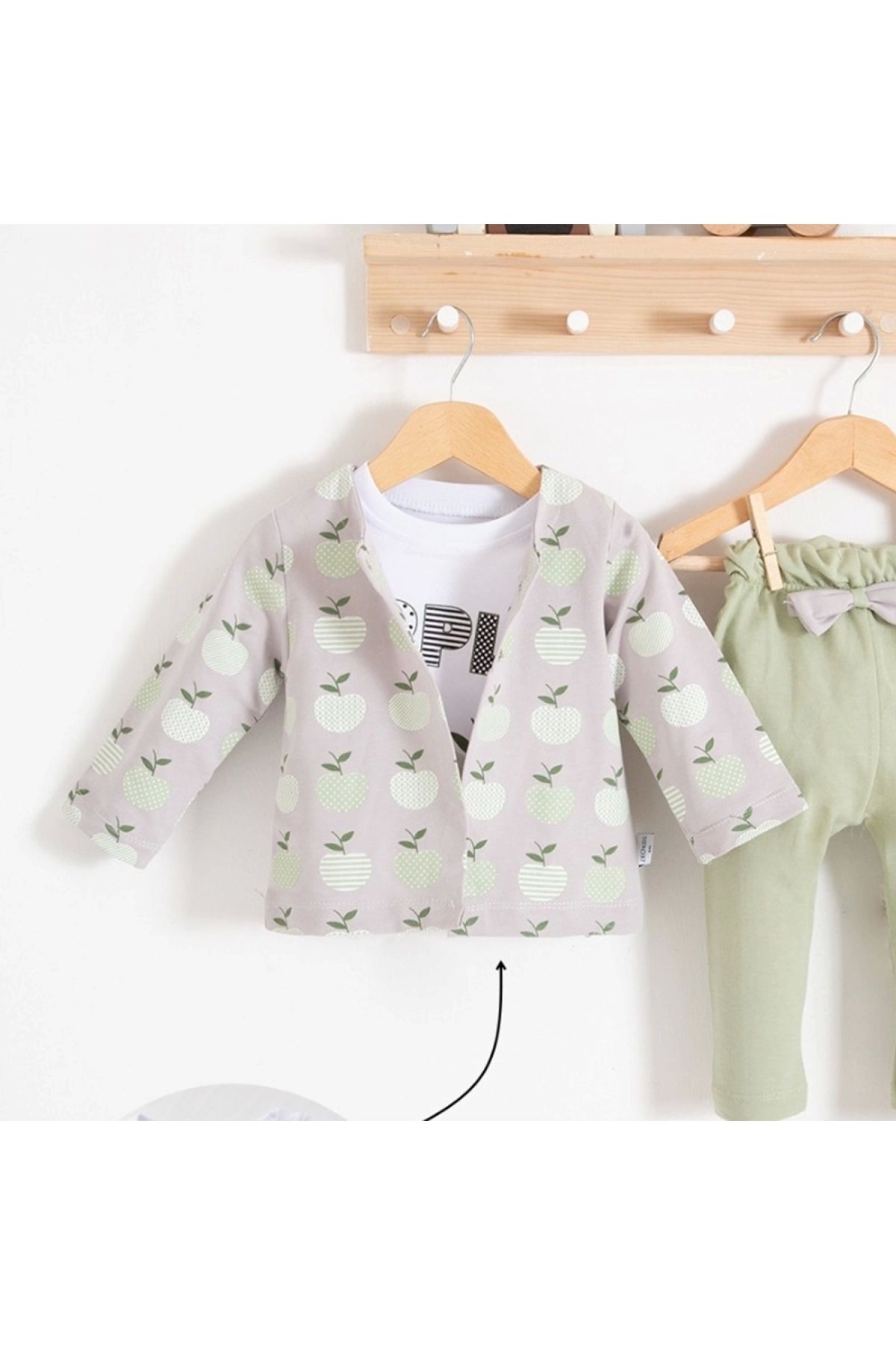 BYB MODA TASARIM 3-18 Ay Kız Bebek Takımı Elma Ceketli 3'lü Yeşil