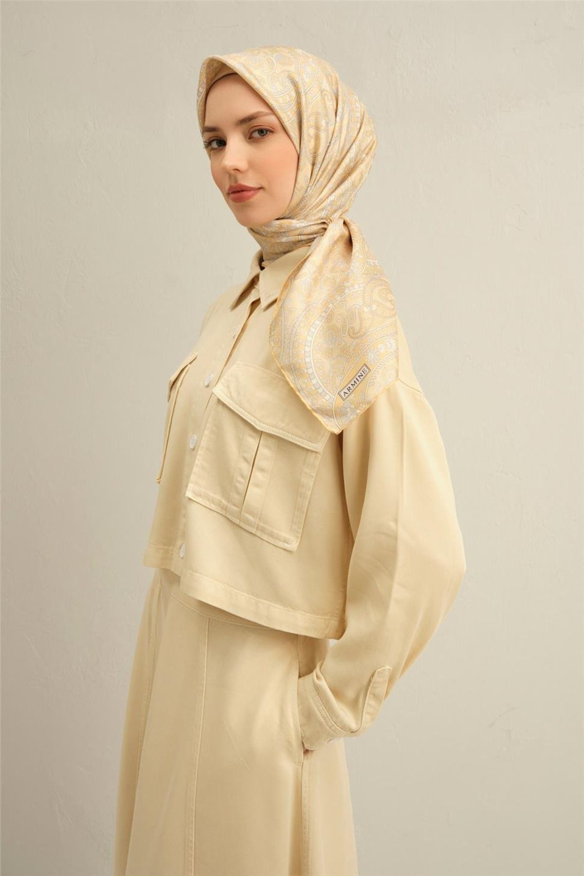 Armine Çiçek Desenli Saf İpek Sura Eşarp 9304-53