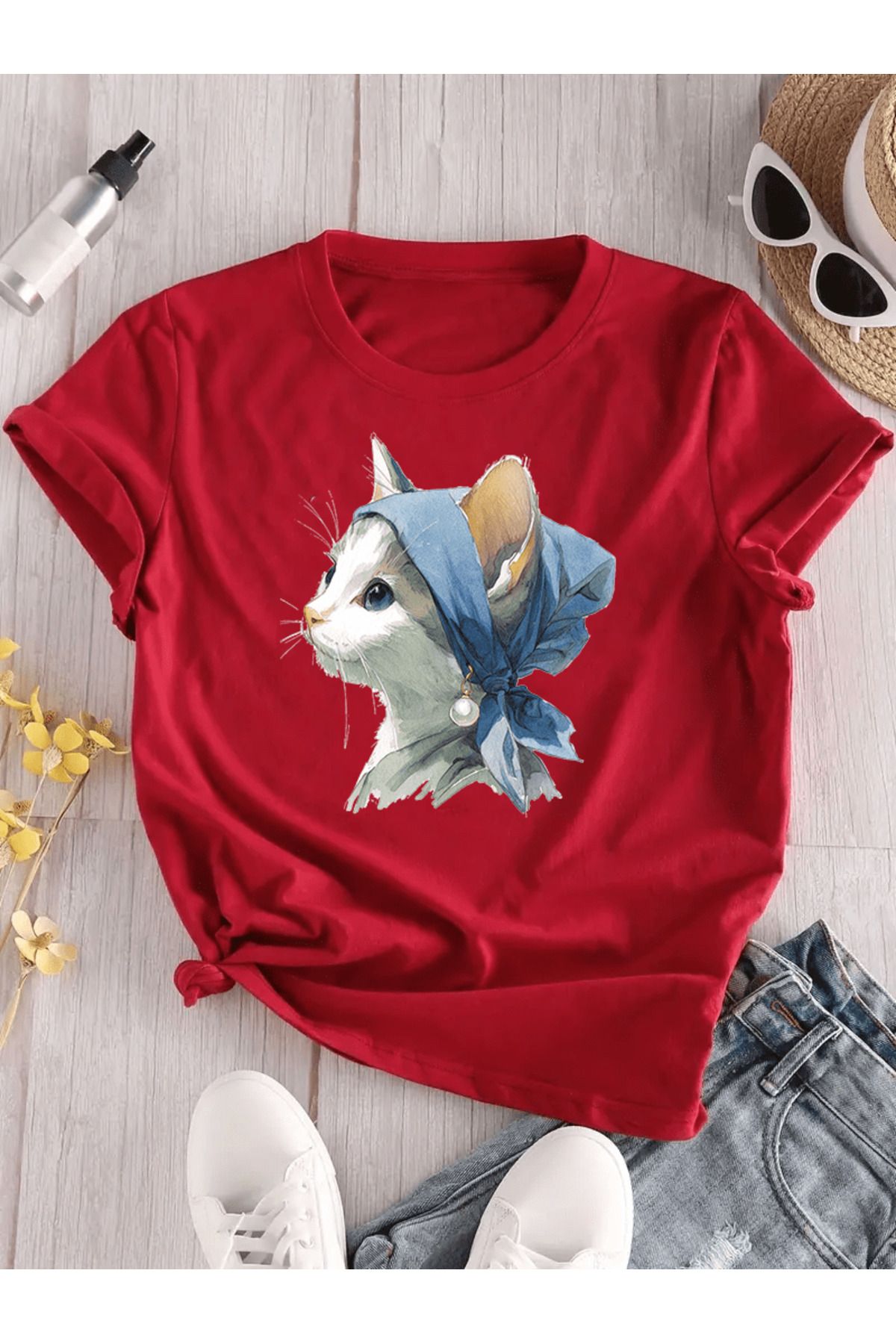 MAGORS İNCİ KÜPELİ KEDİ BASKILI BİSİKLET YAKA PAMUKLU KISA KOLLU KADIN VE ÇOCUK TSHIRT